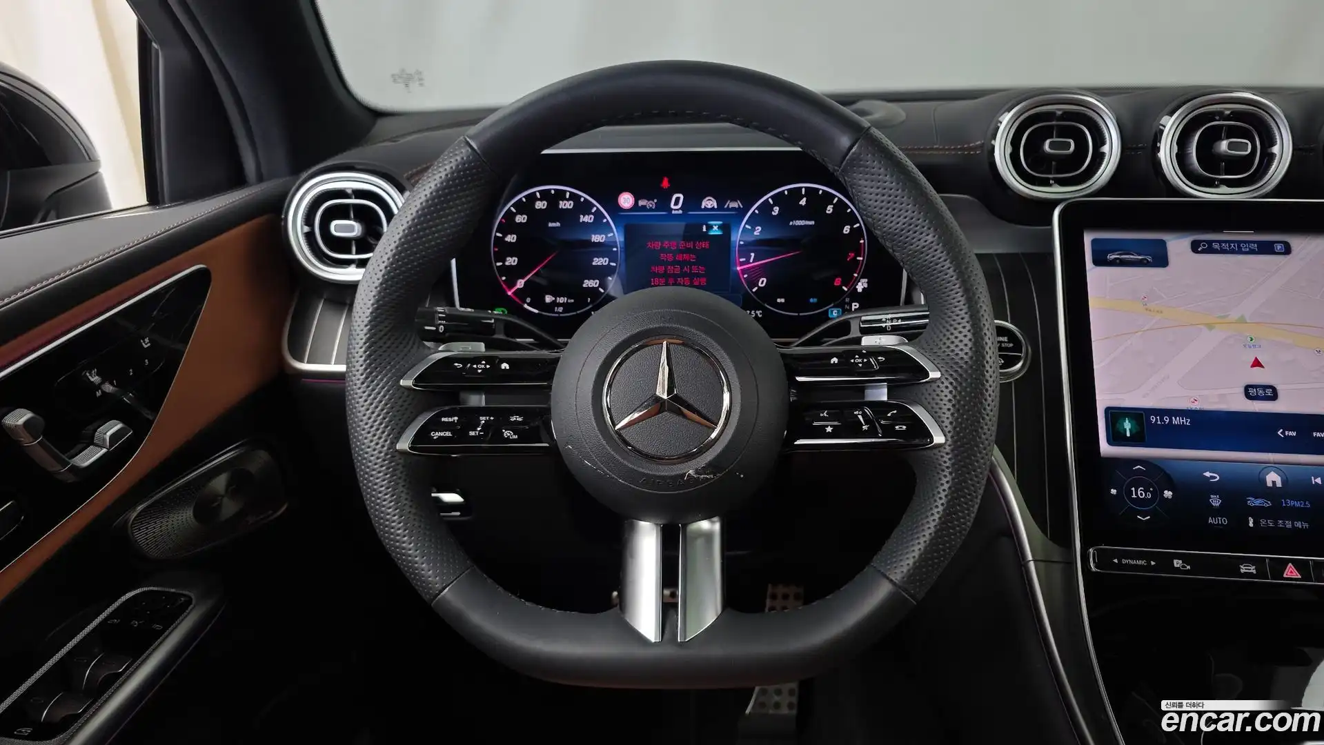 GLC-Class Mercedes-Benz 2025.6-OPTION-017