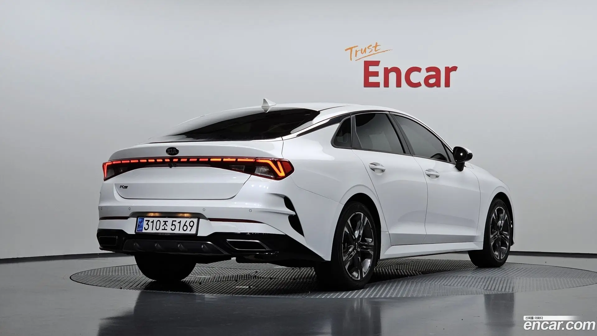 Main__Slider__Photo:K5 Kia 2020.10-1