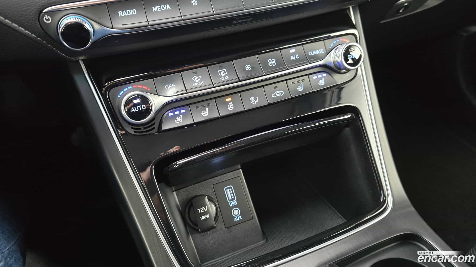 Grandeur Hyundai 2019.10-OPTION-023