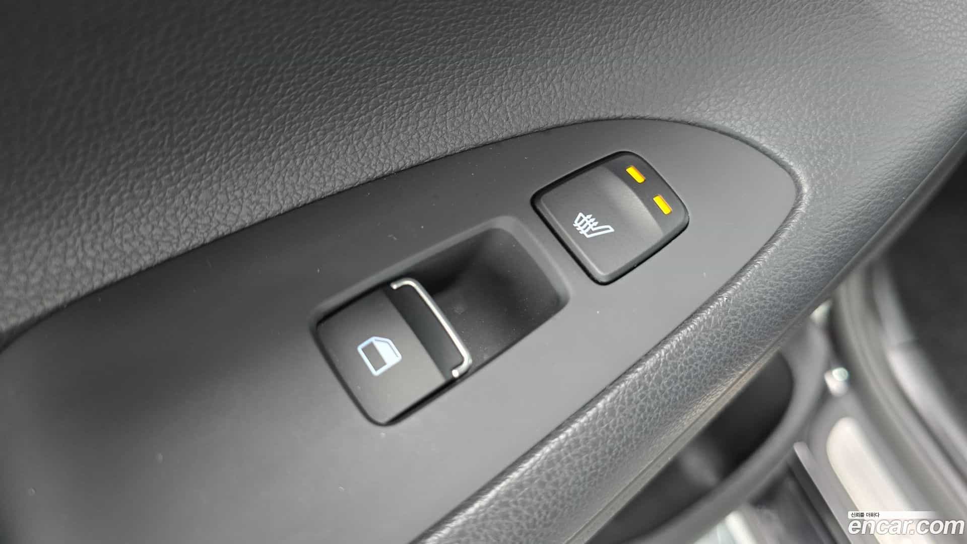 Grandeur Hyundai 2019.10-OPTION-041