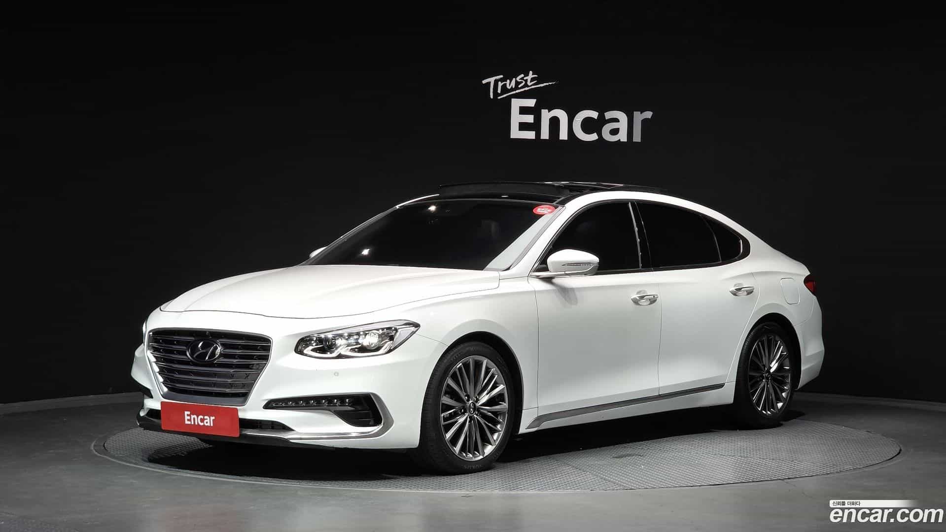 Grandeur Hyundai 2018.6-OUTER-001