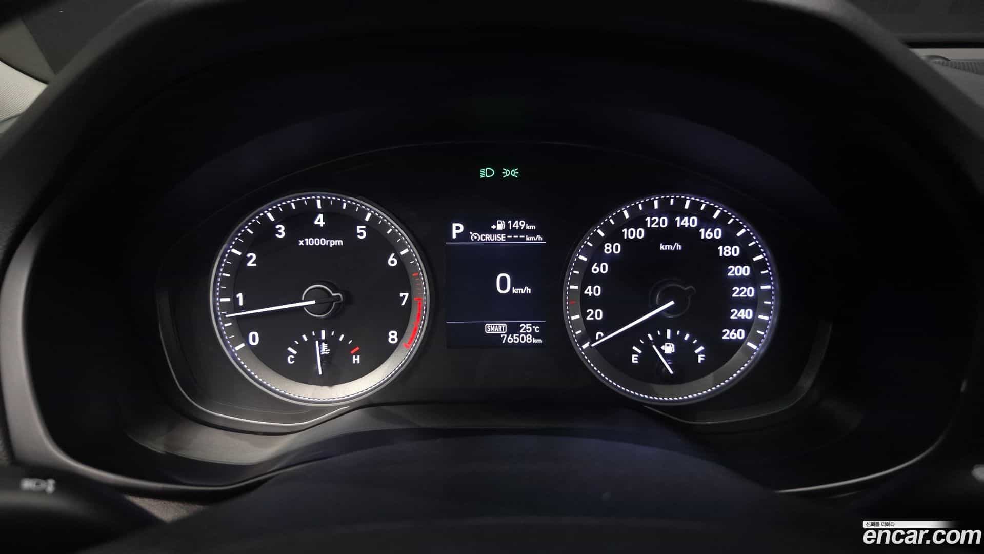 Grandeur Hyundai 2018.6-INNER-008