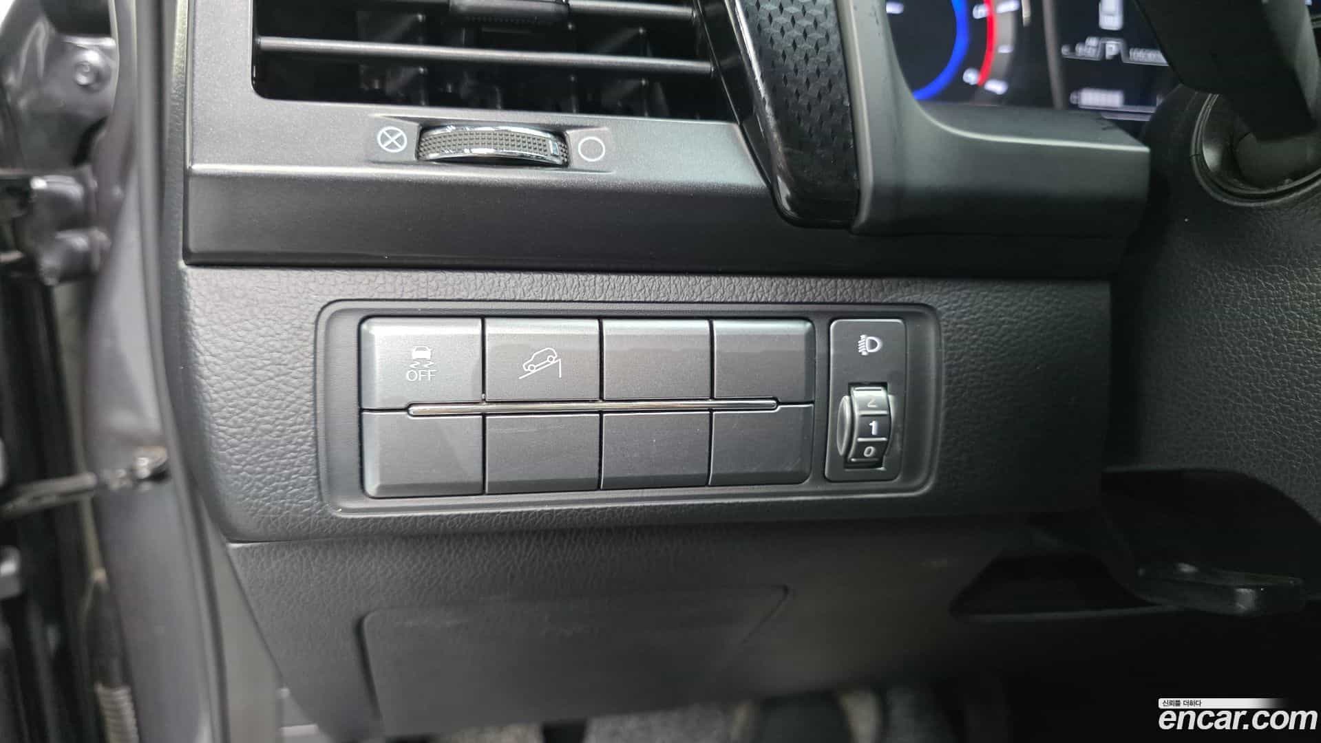 Rexton KG Mobility 2020.11-OPTION-016