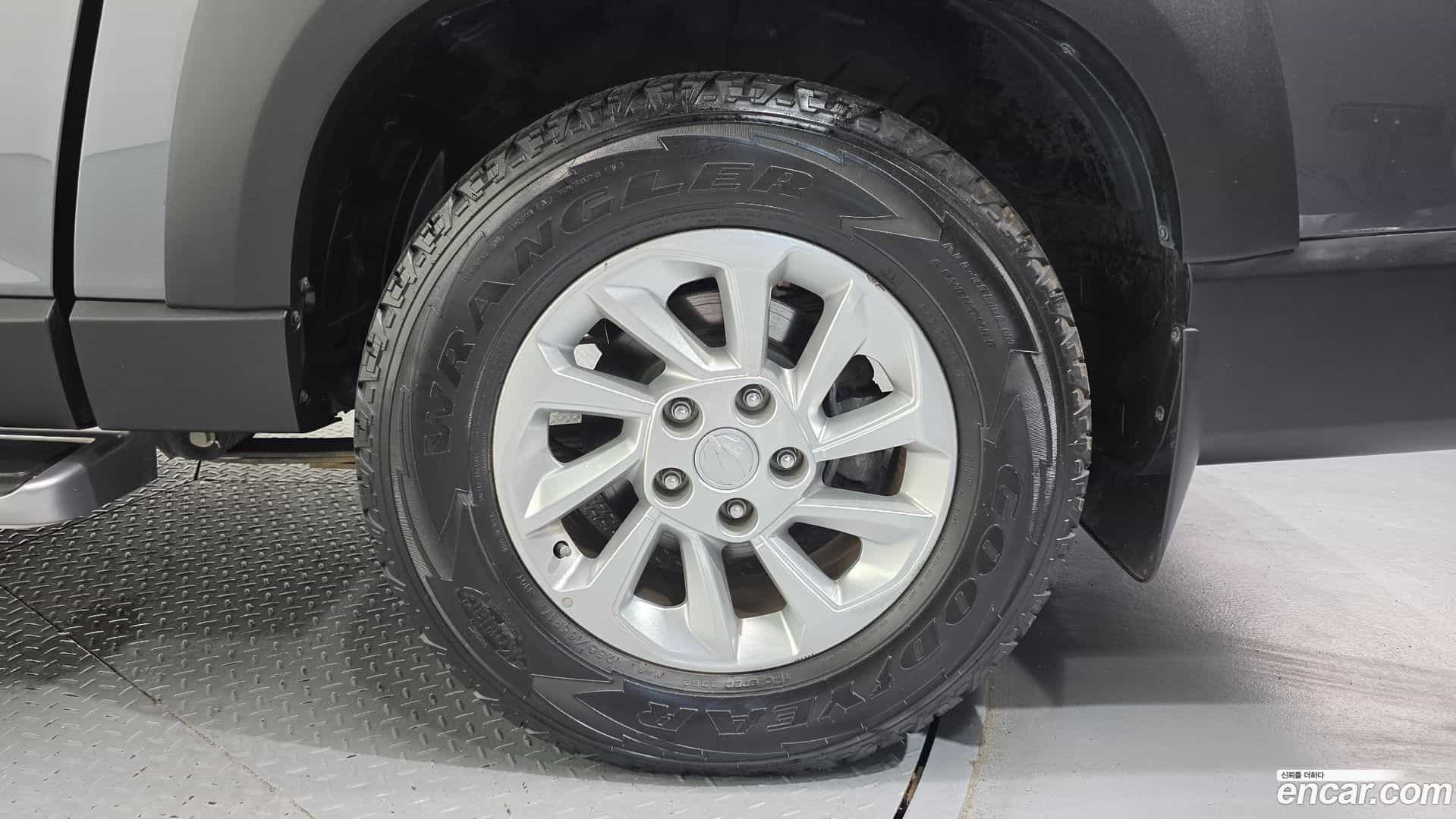 Rexton KG Mobility 2020.11-OUTER-031