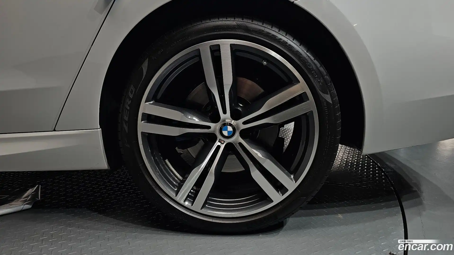 Gran Turismo BMW 2023.7-OUTER-031