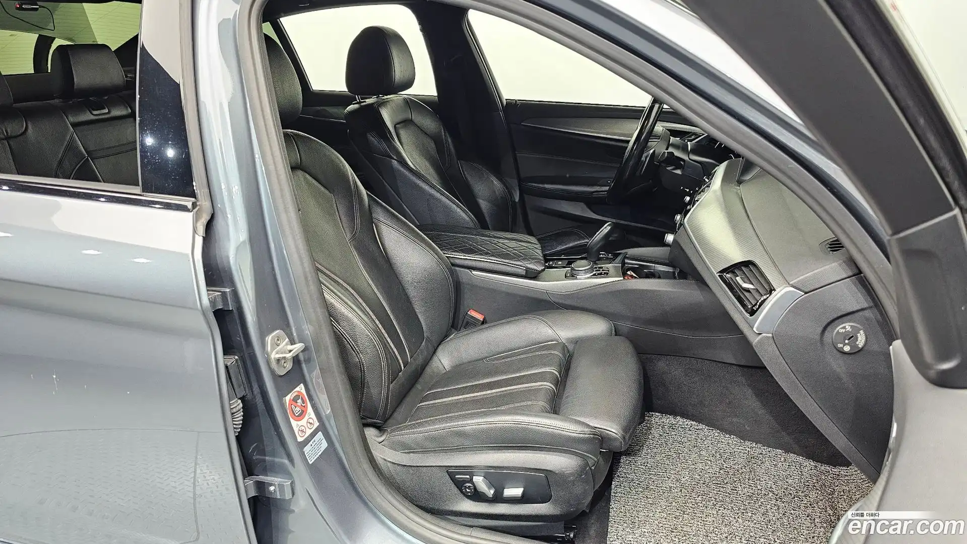 5-Series BMW 2017.8-OPTION-015