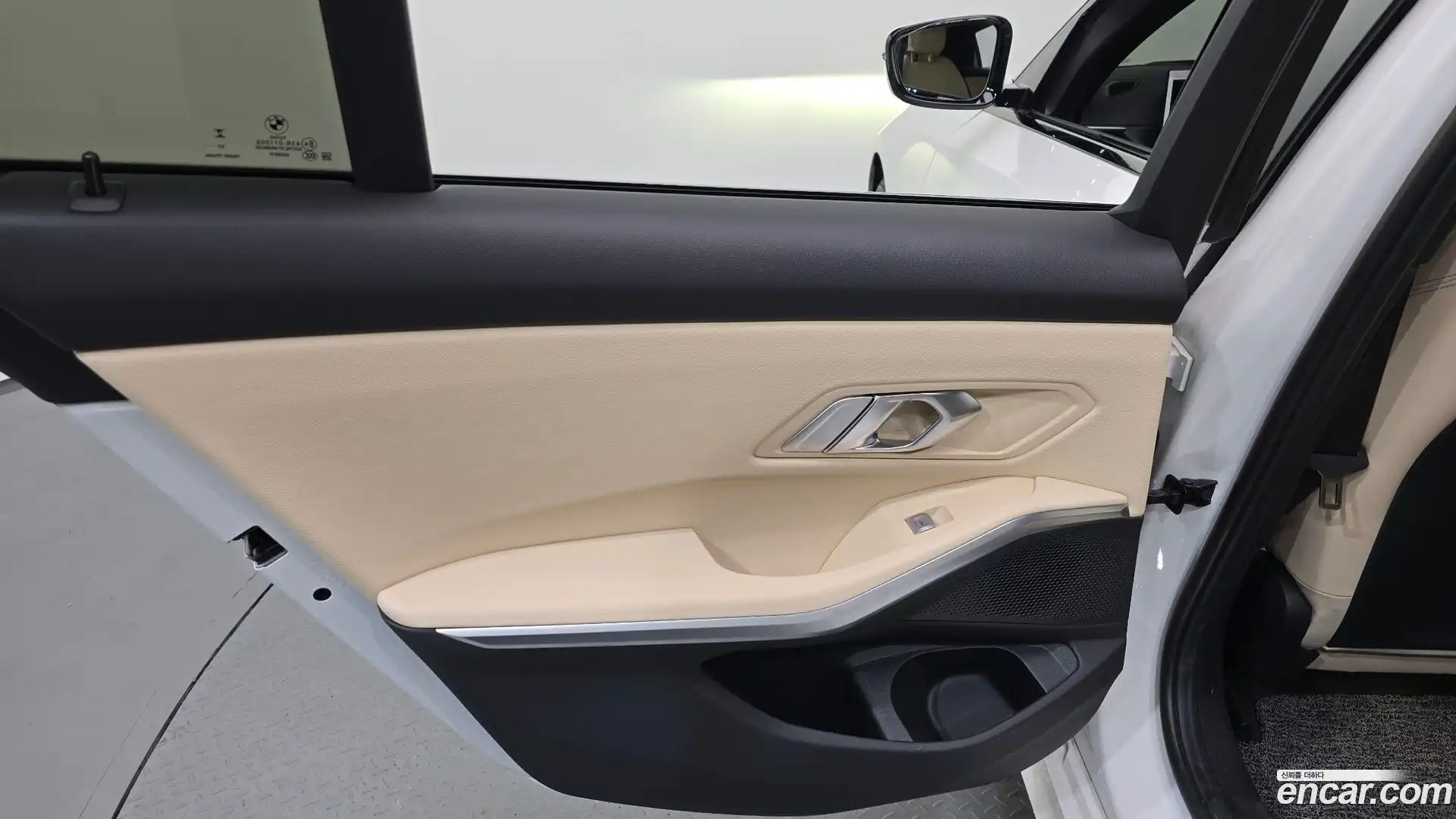 3-Series BMW 2024.1-INNER-035