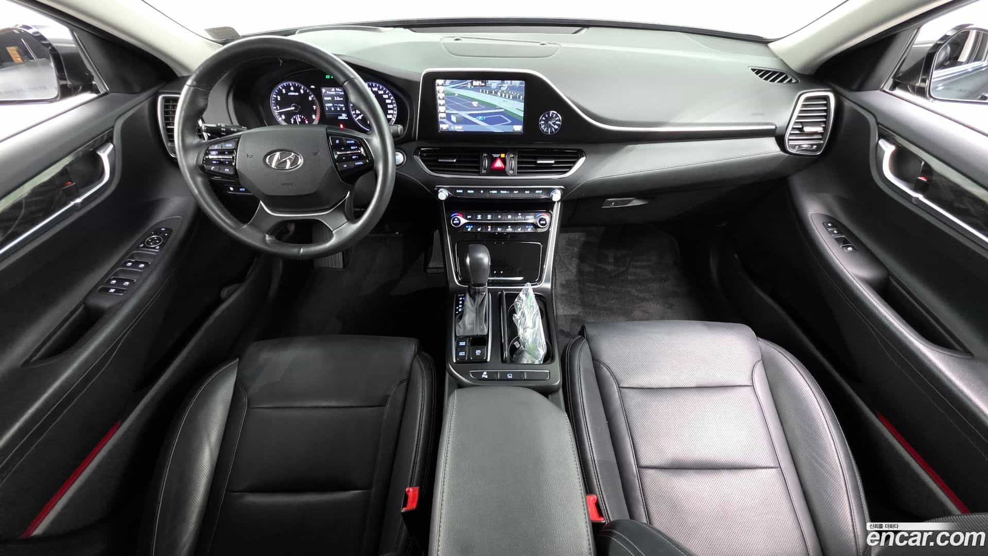 Grandeur Hyundai 2019.6-INNER-007