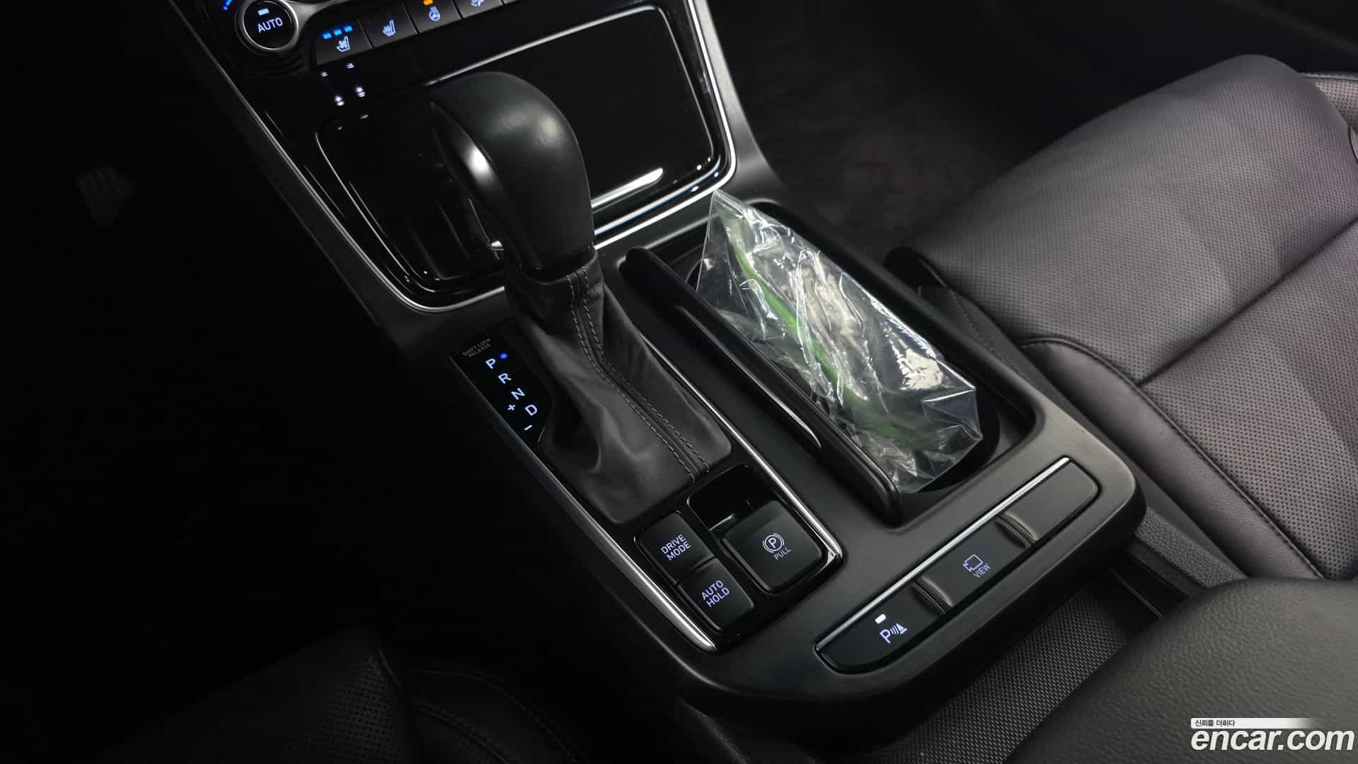 Grandeur Hyundai 2019.6-INNER-009