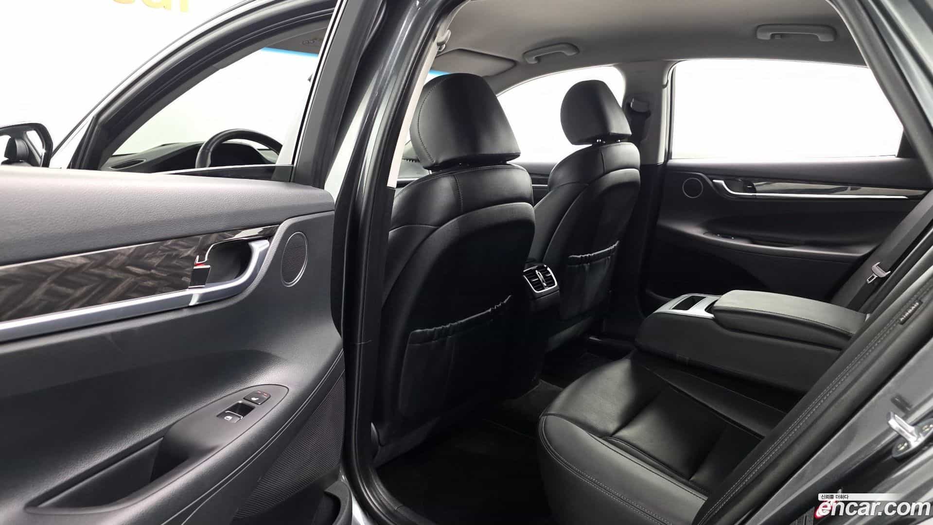 Grandeur Hyundai 2019.6-OPTION-015