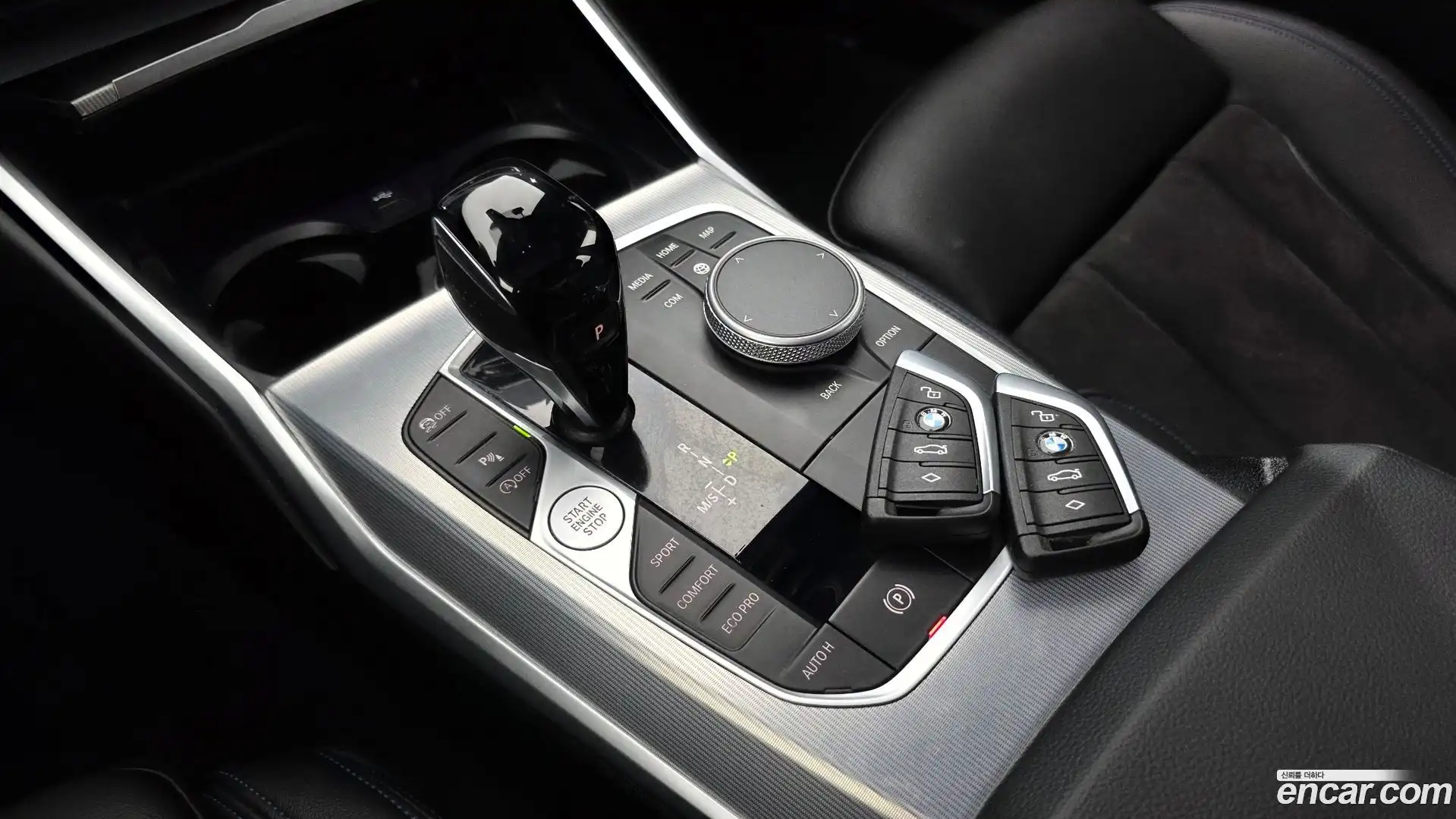 3-Series BMW 2021.10-INNER-009