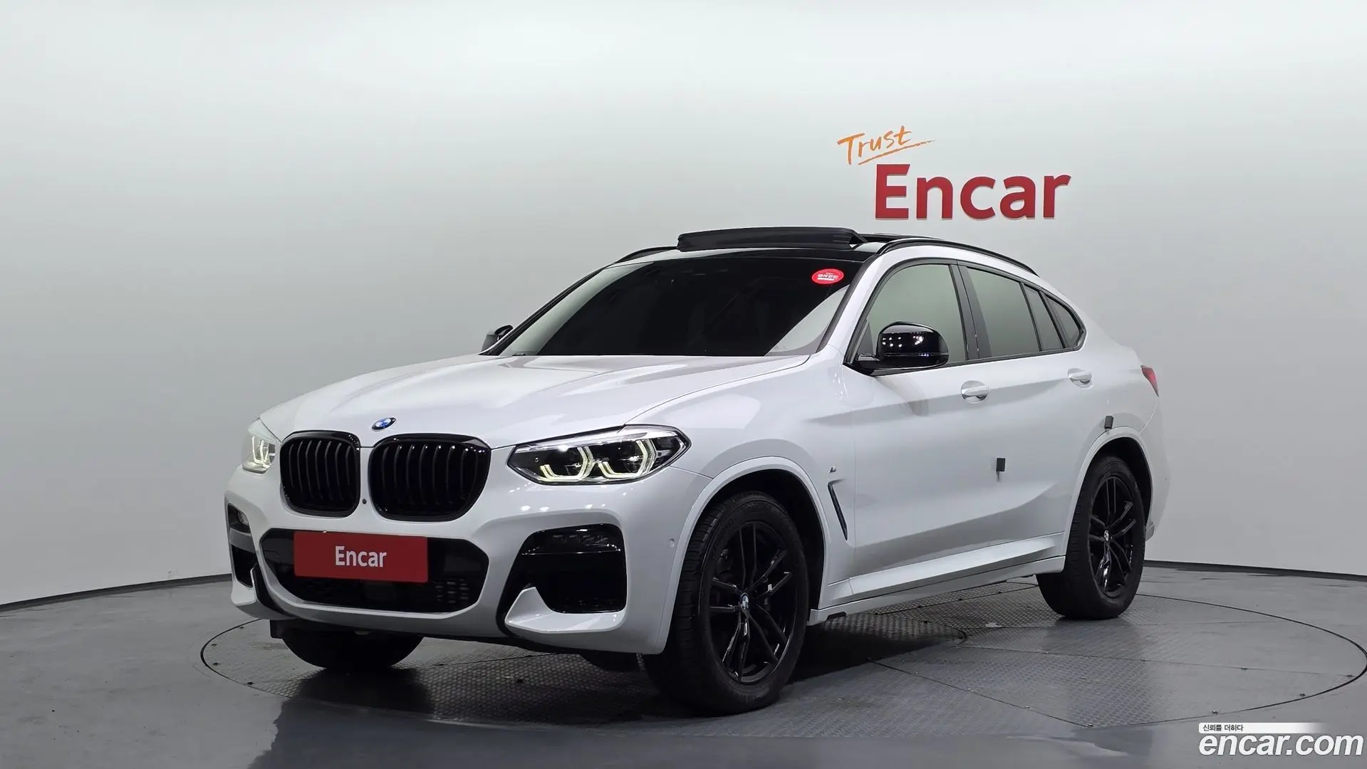 Main__Slider__Photo:X4 BMW 2020.0-0