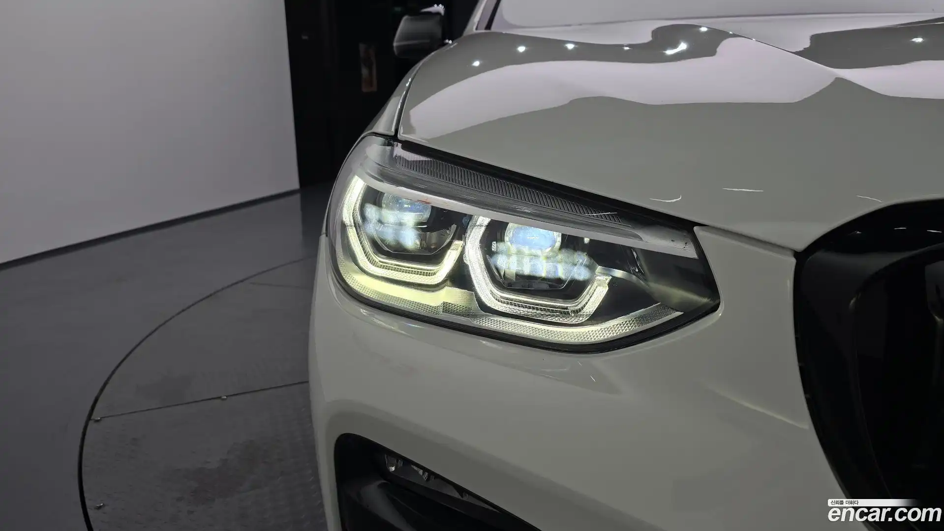 X4 BMW 2020.0-OUTER-032