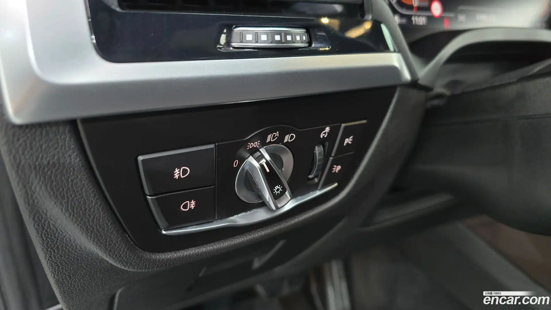 X4 BMW 2020.0-OPTION-041