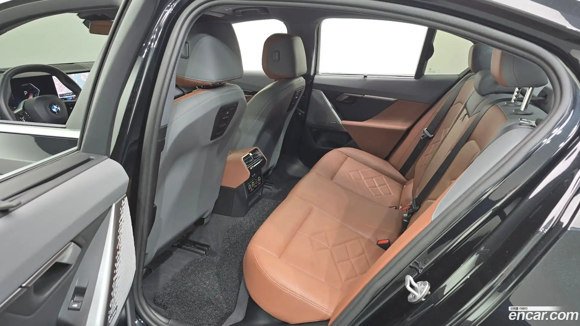 5-Series BMW 2024.3-OPTION-015