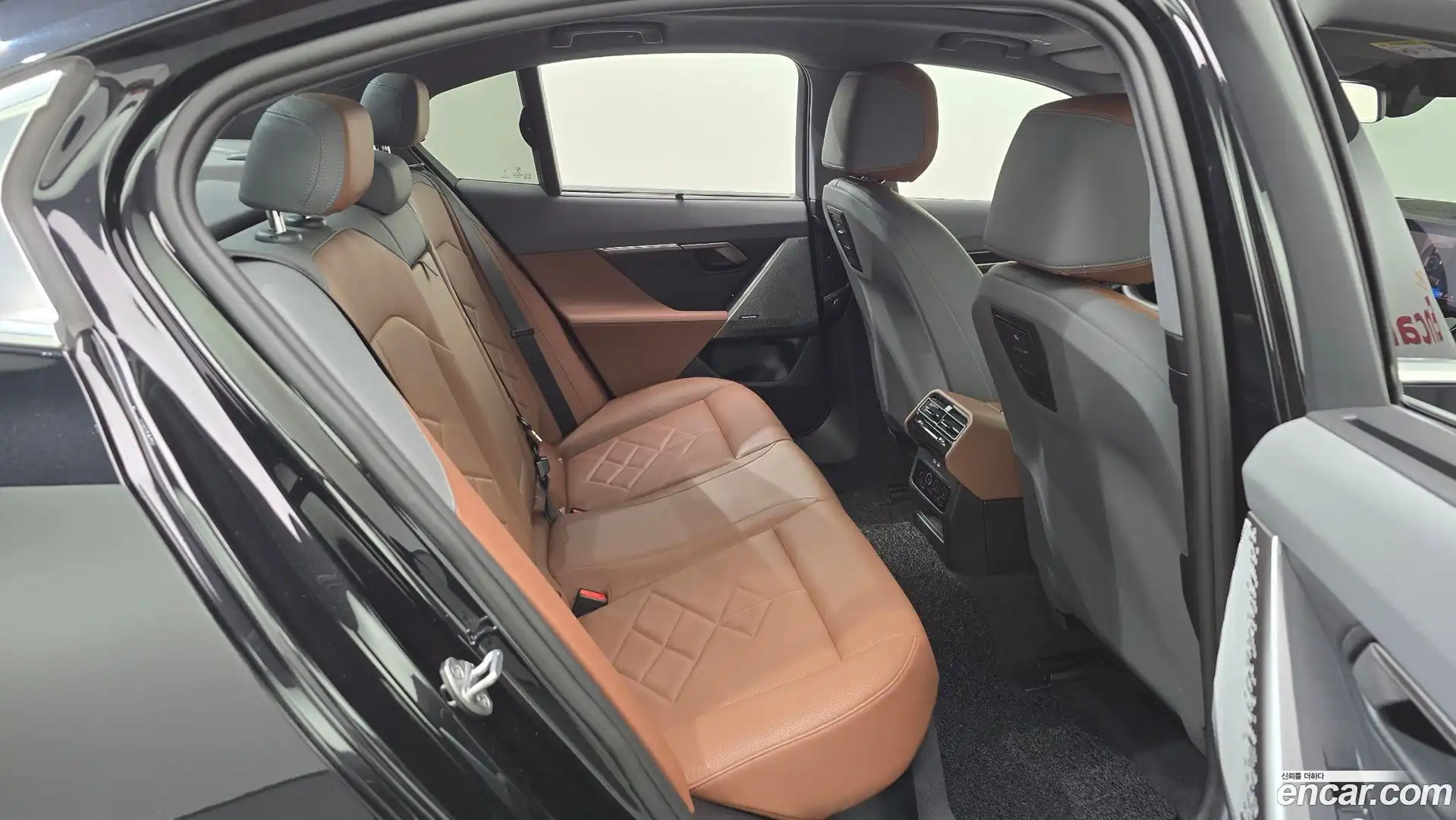 5-Series BMW 2024.3-OPTION-023
