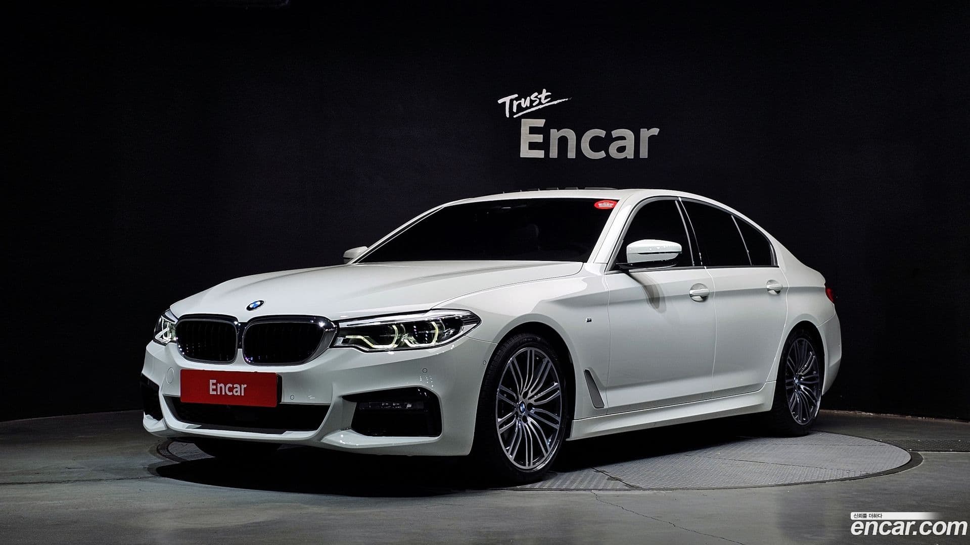 Main__Slider__Photo:5-Series BMW 2020.6-0