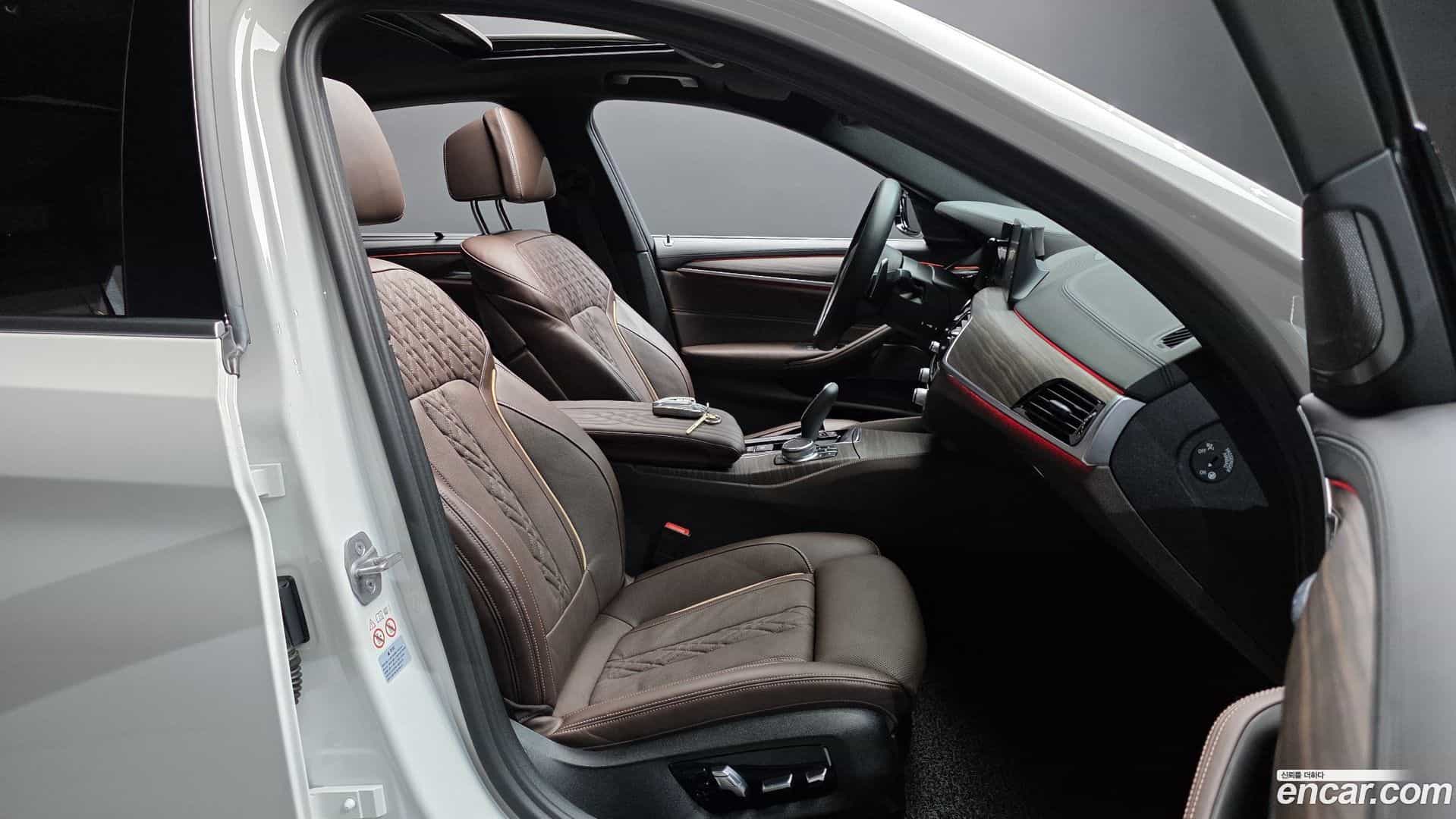 5-Series BMW 2020.6-INNER-036