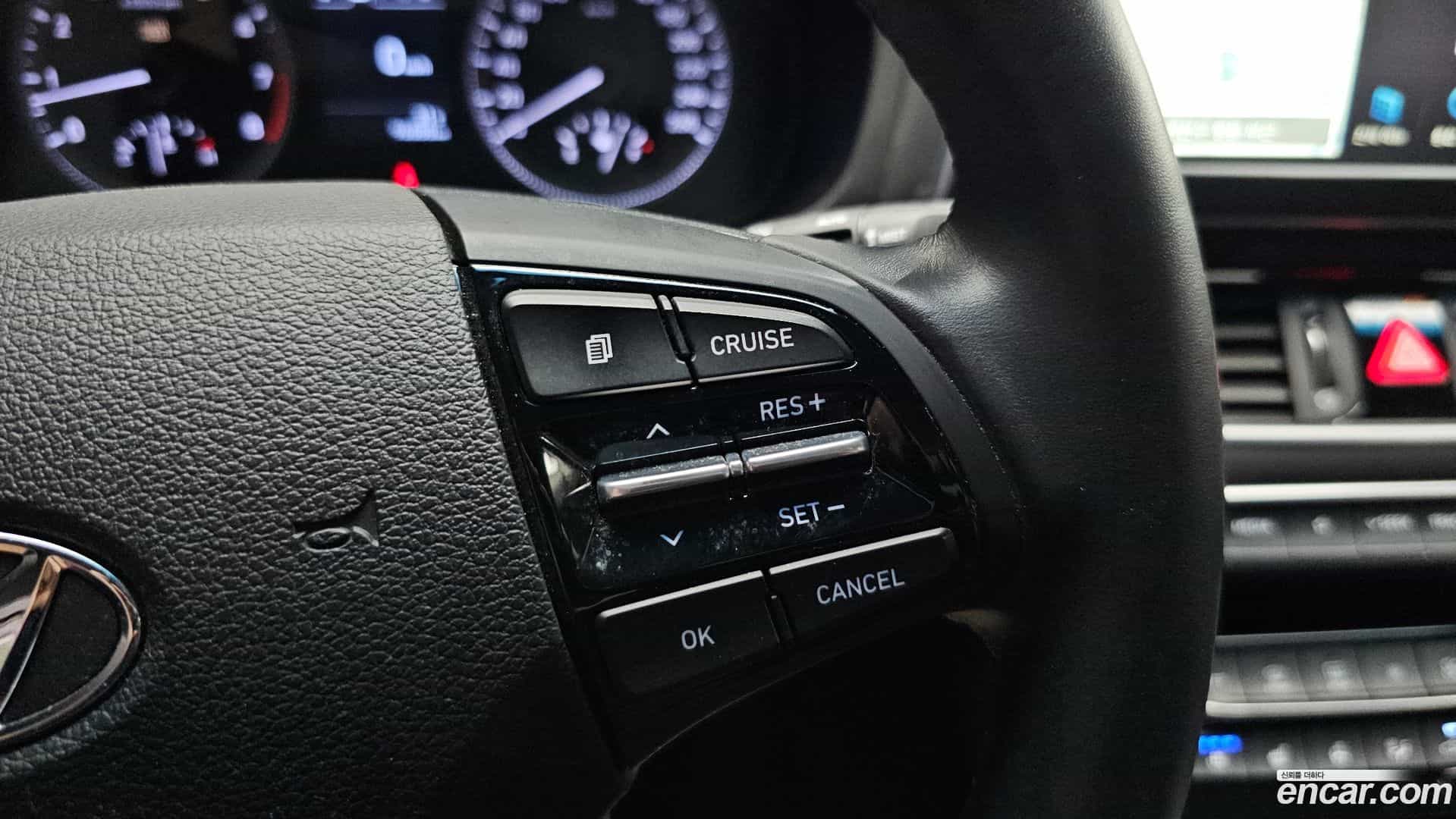 Grandeur Hyundai 2016.11-OPTION-020