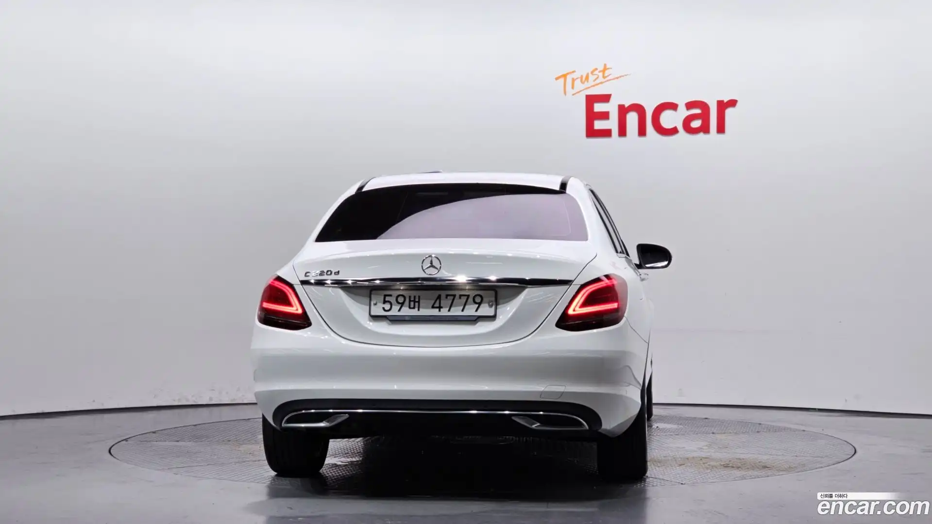 C-Class Mercedes-Benz 2019.0-OUTER-004