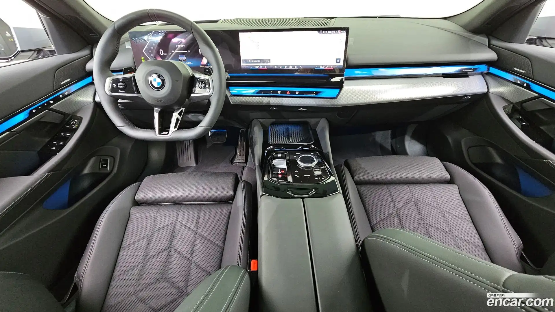 5-Series BMW 2025.8-INNER-007