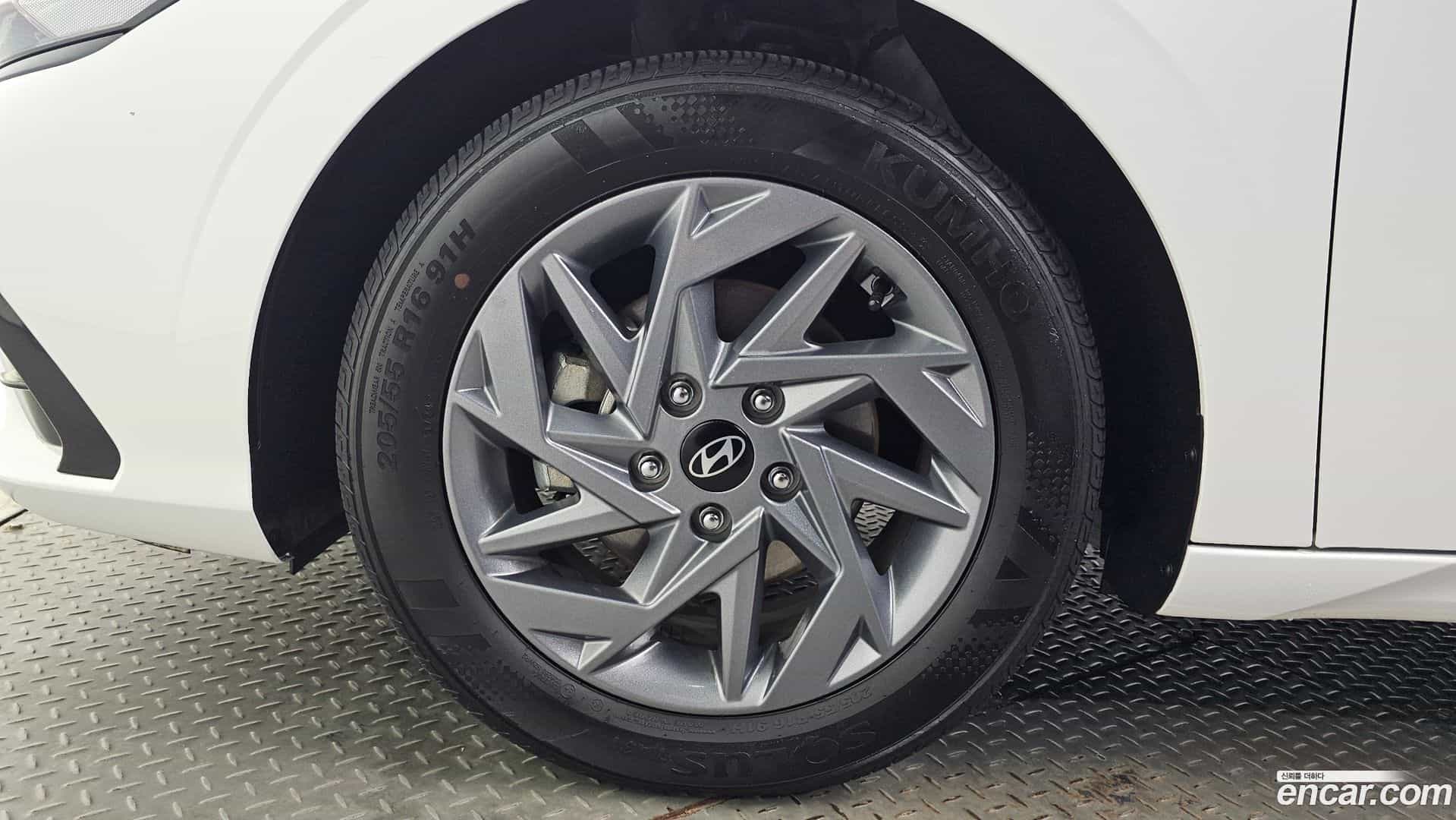 AVANTE Hyundai 2024.9-OUTER-005