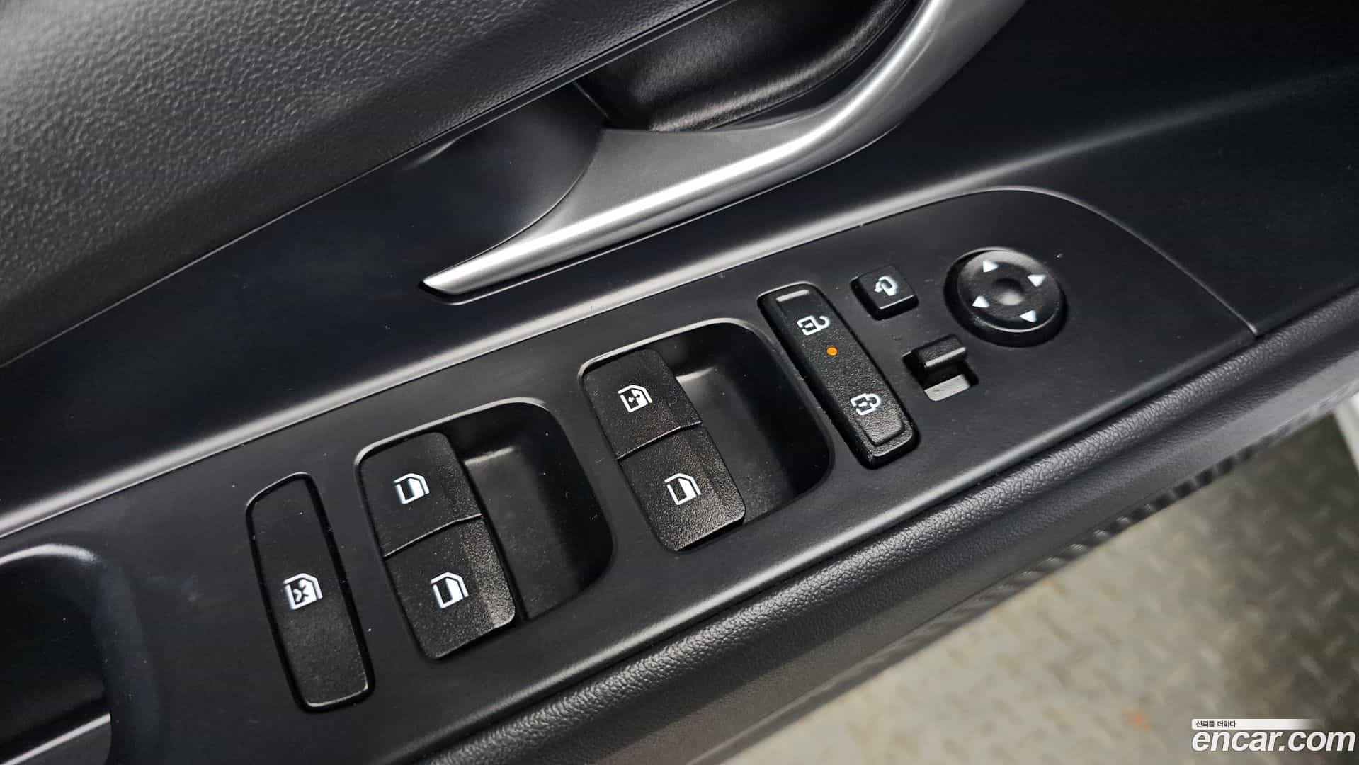 AVANTE Hyundai 2024.9-OPTION-017