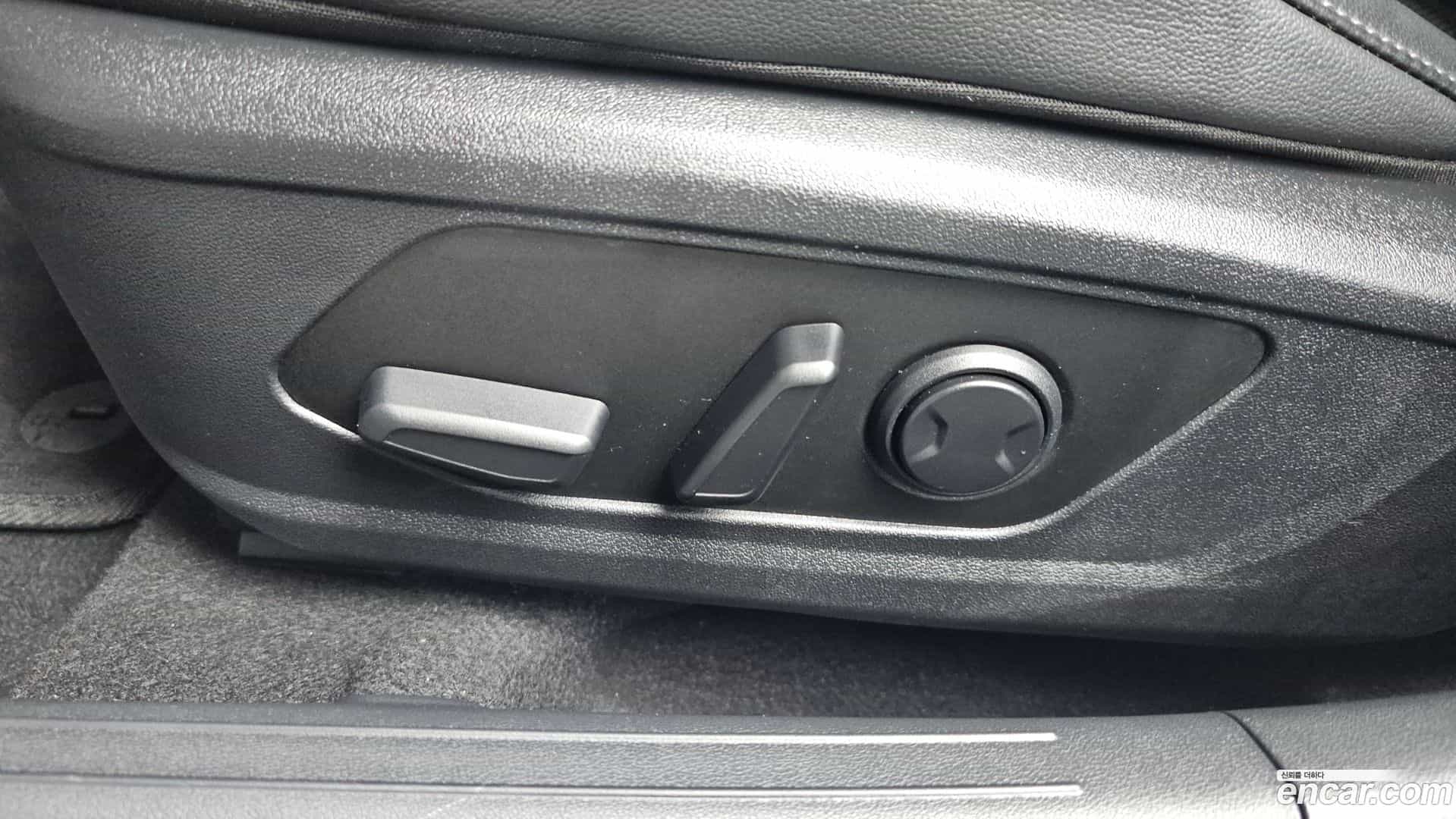 AVANTE Hyundai 2024.9-OPTION-047