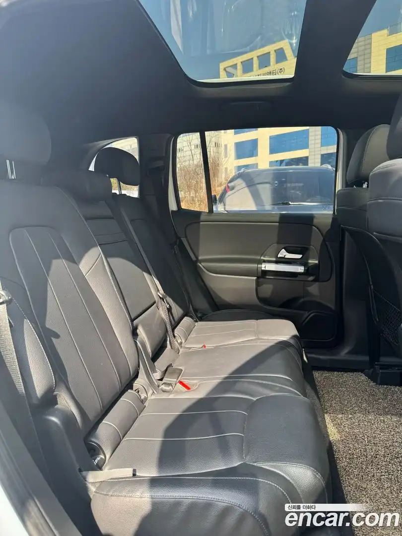 GLB-Class Mercedes-Benz 2021.5-OPTION-016