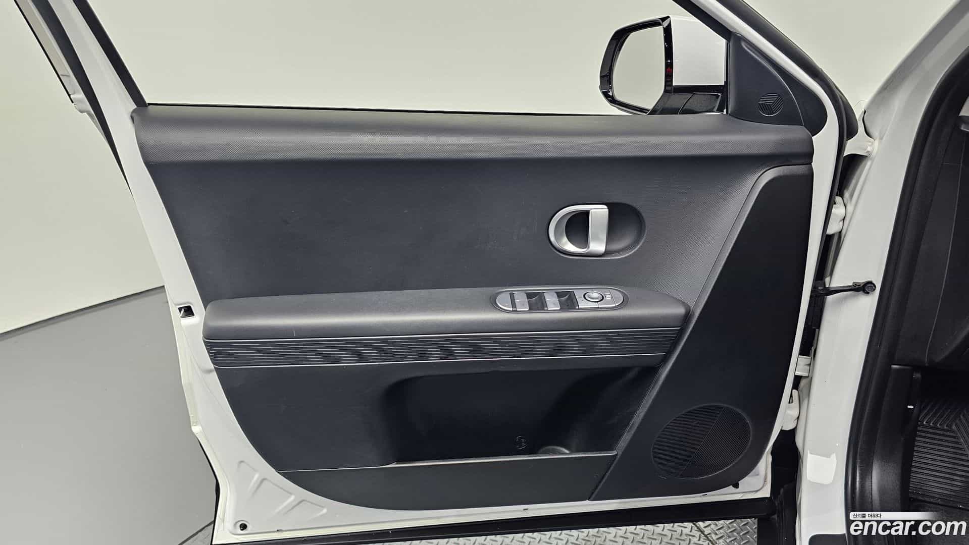 Ioniq5 Hyundai 2021.11-INNER-034