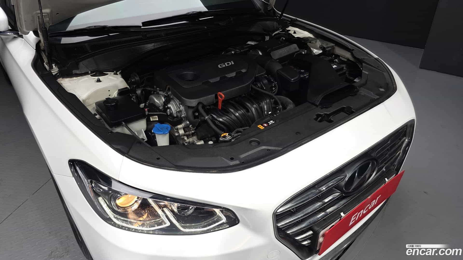 Grandeur Hyundai 2018.4-OUTER-006