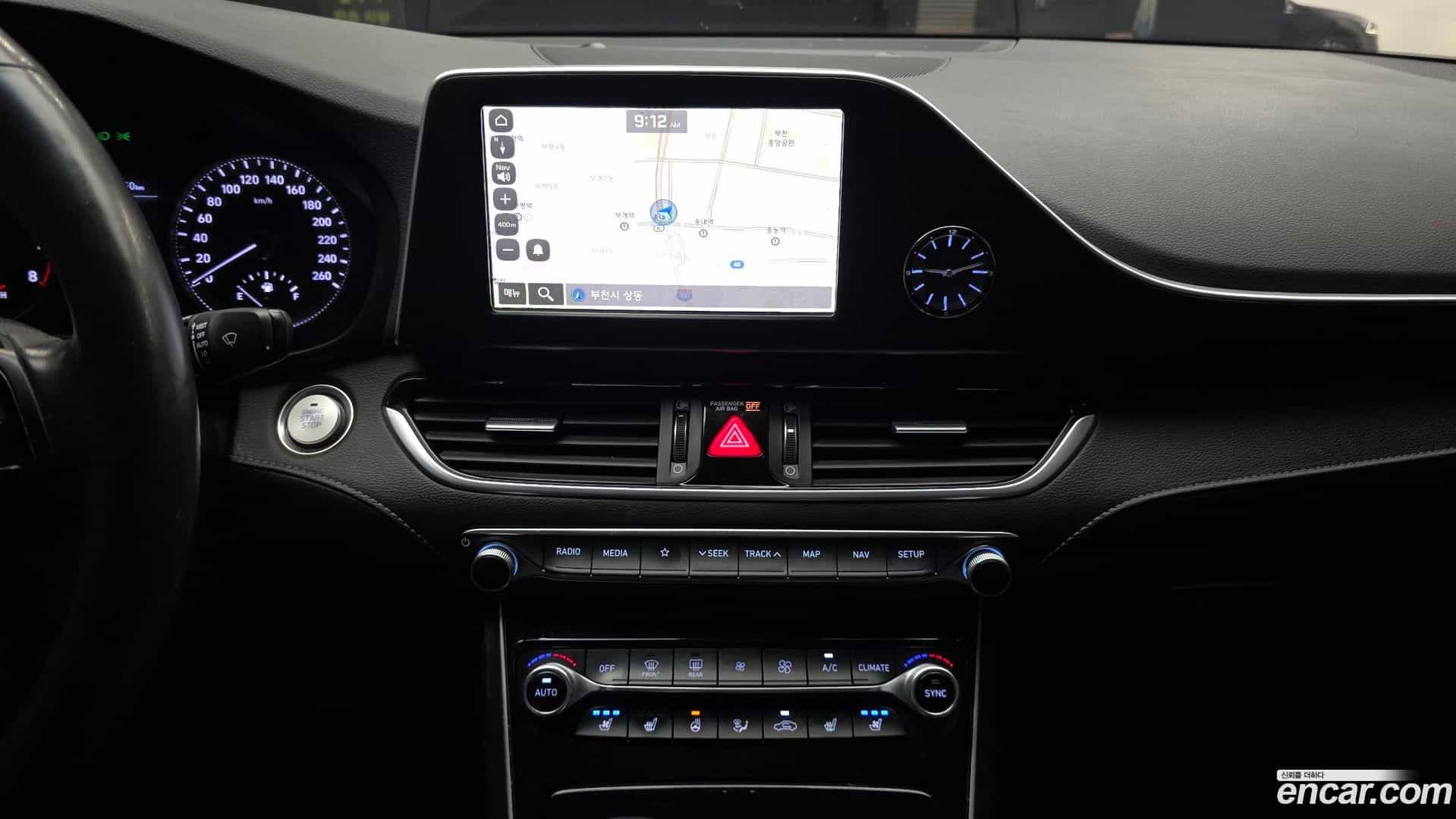 Grandeur Hyundai 2018.4-OPTION-019