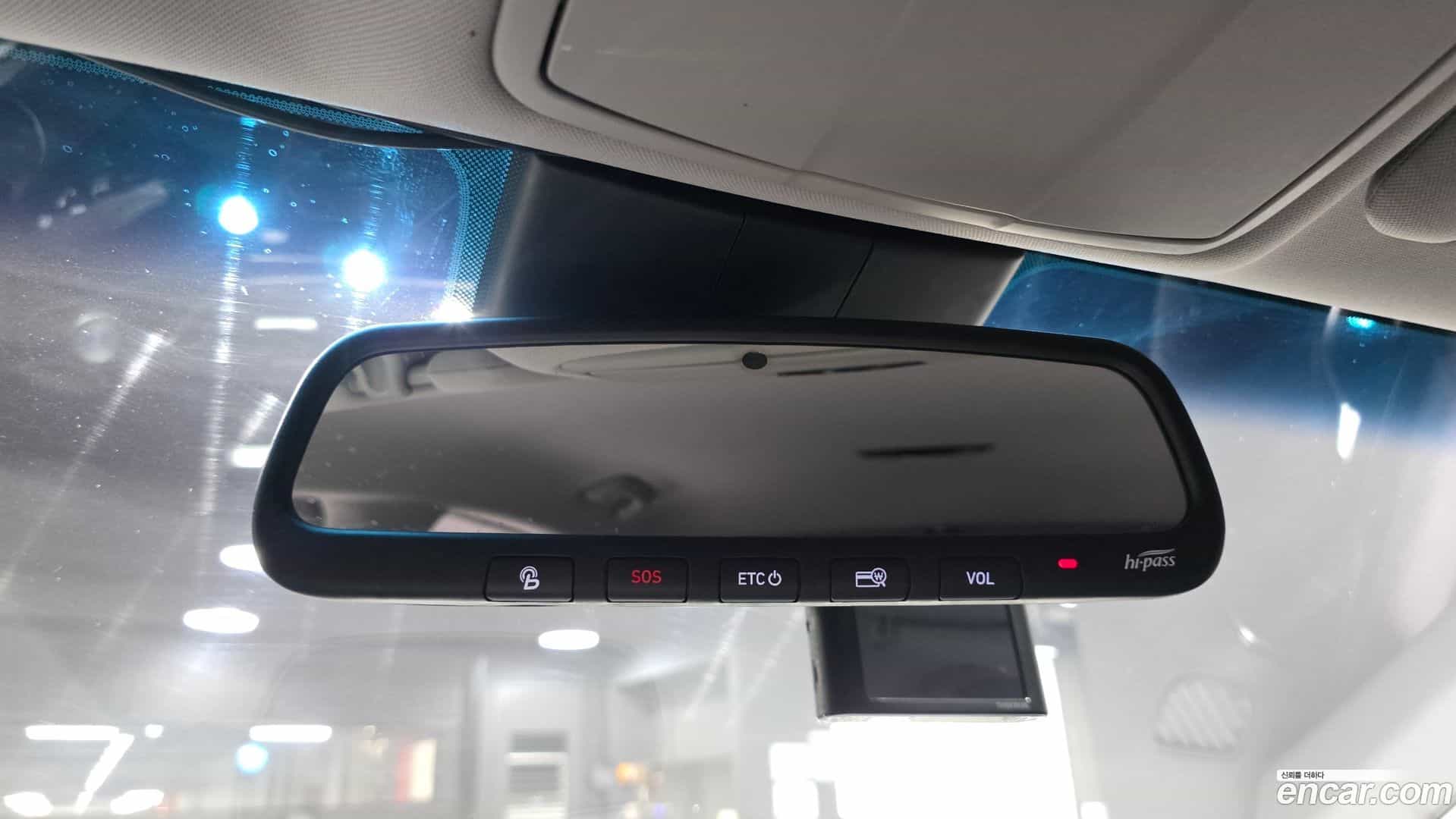 Grandeur Hyundai 2018.4-OPTION-022
