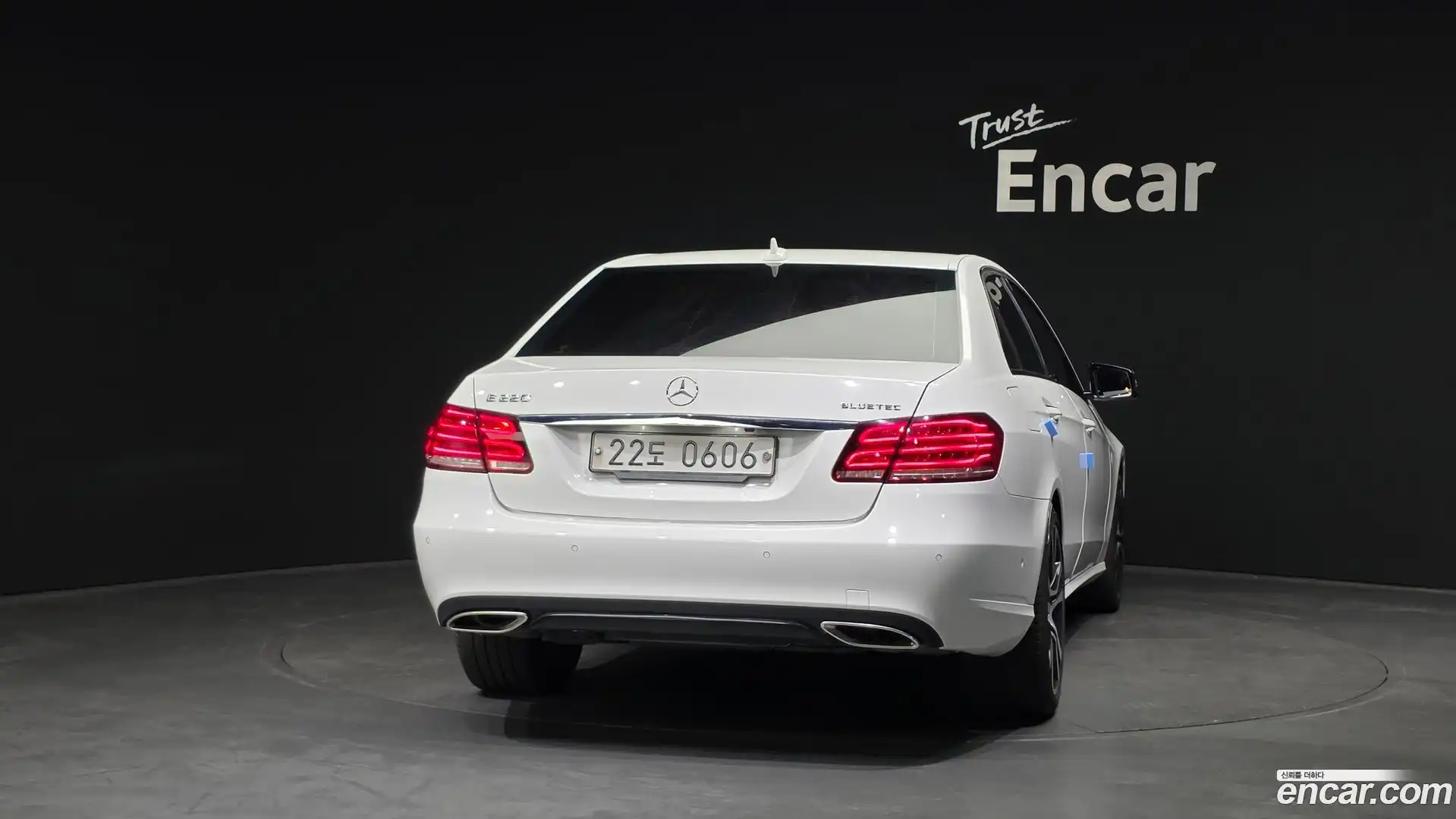E-Class Mercedes-Benz 2016.2-OUTER-004