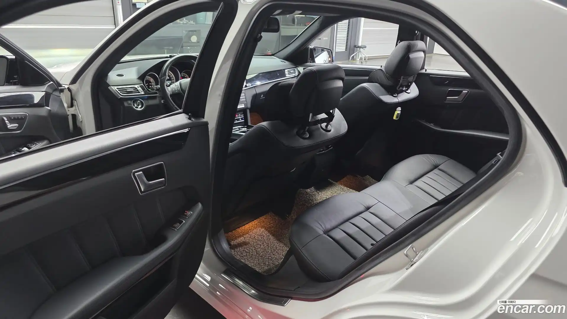 E-Class Mercedes-Benz 2016.2-OPTION-015