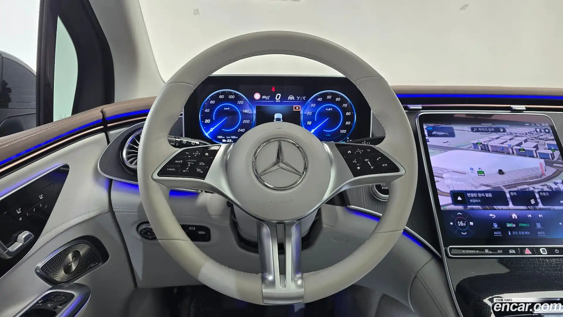 EQE Mercedes-Benz 2023.11-OPTION-017