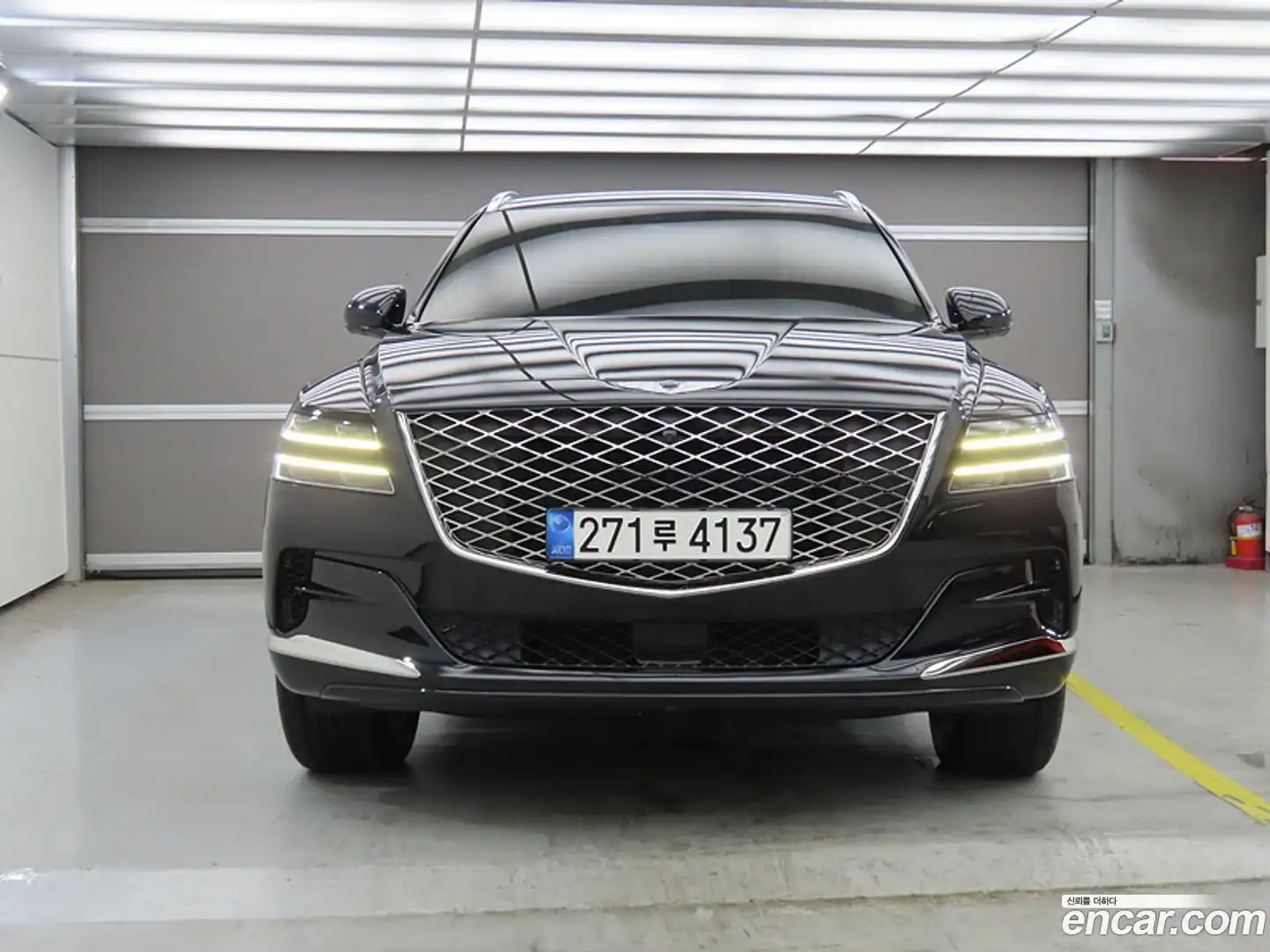 GV80 Genesis 2022.11-OUTER-002