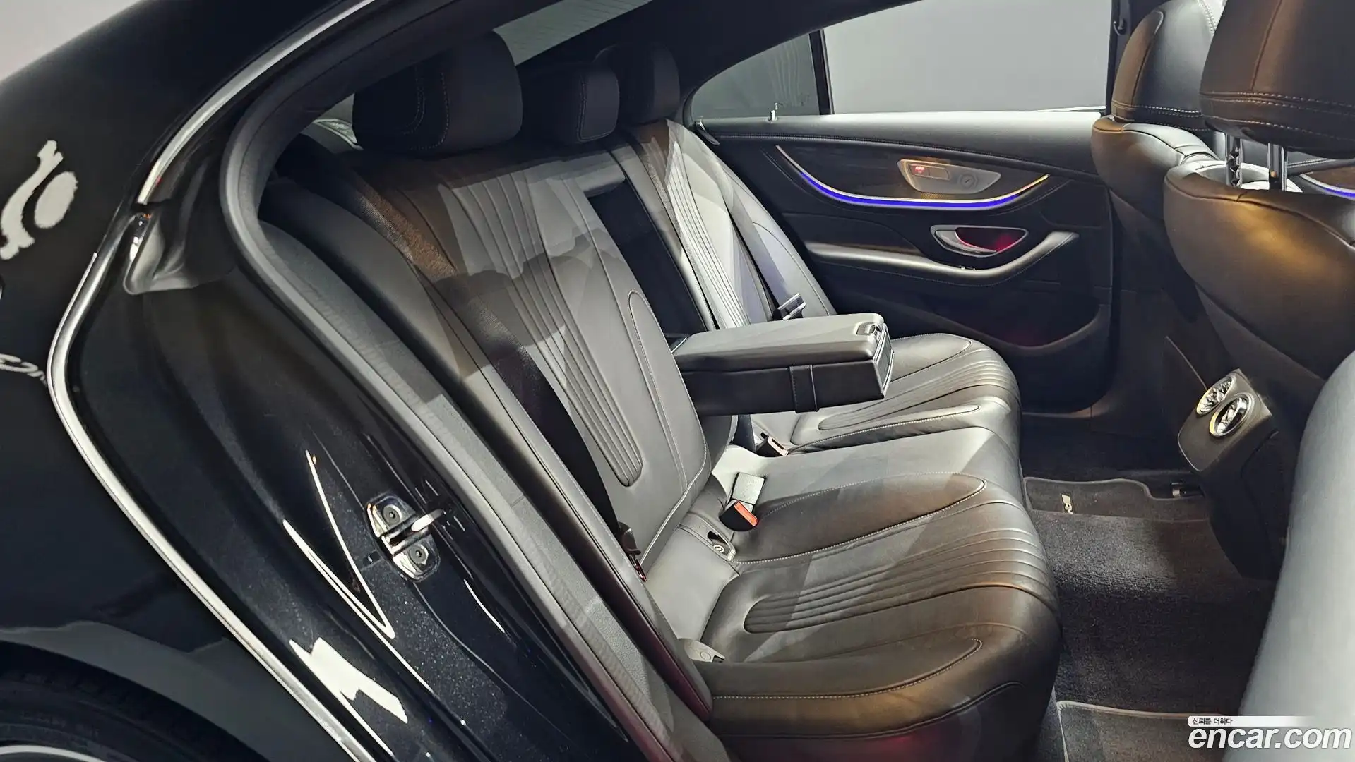 CLS-Class Mercedes-Benz 2020.7-OPTION-016