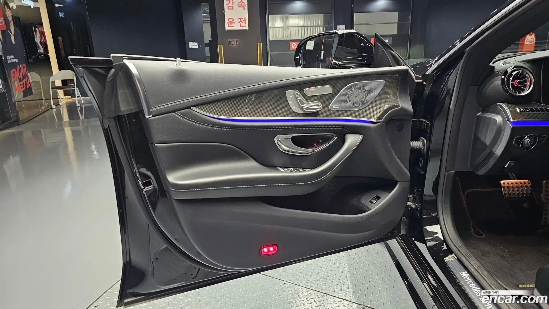 CLS-Class Mercedes-Benz 2020.7-INNER-034