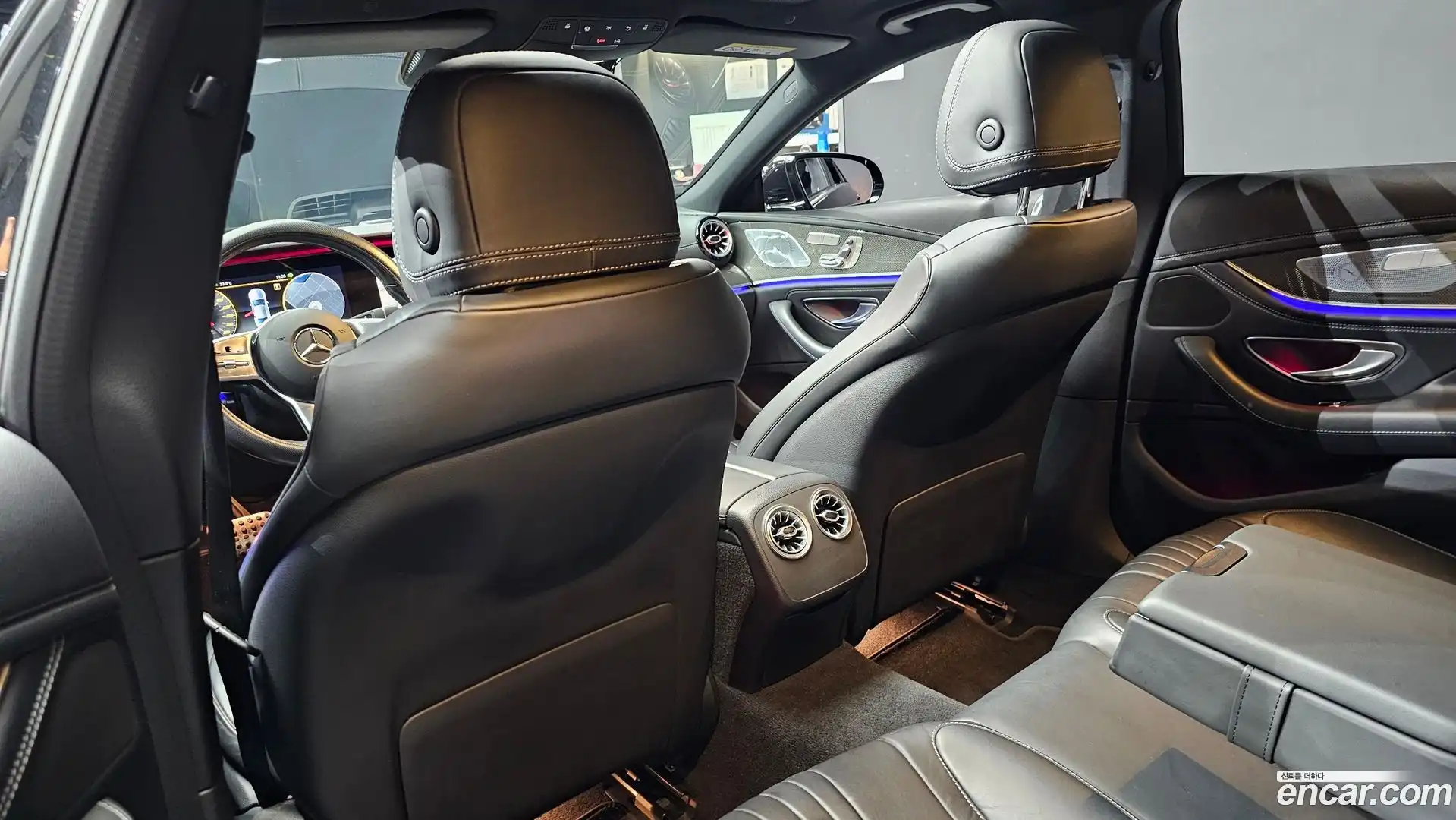CLS-Class Mercedes-Benz 2020.7-INNER-036