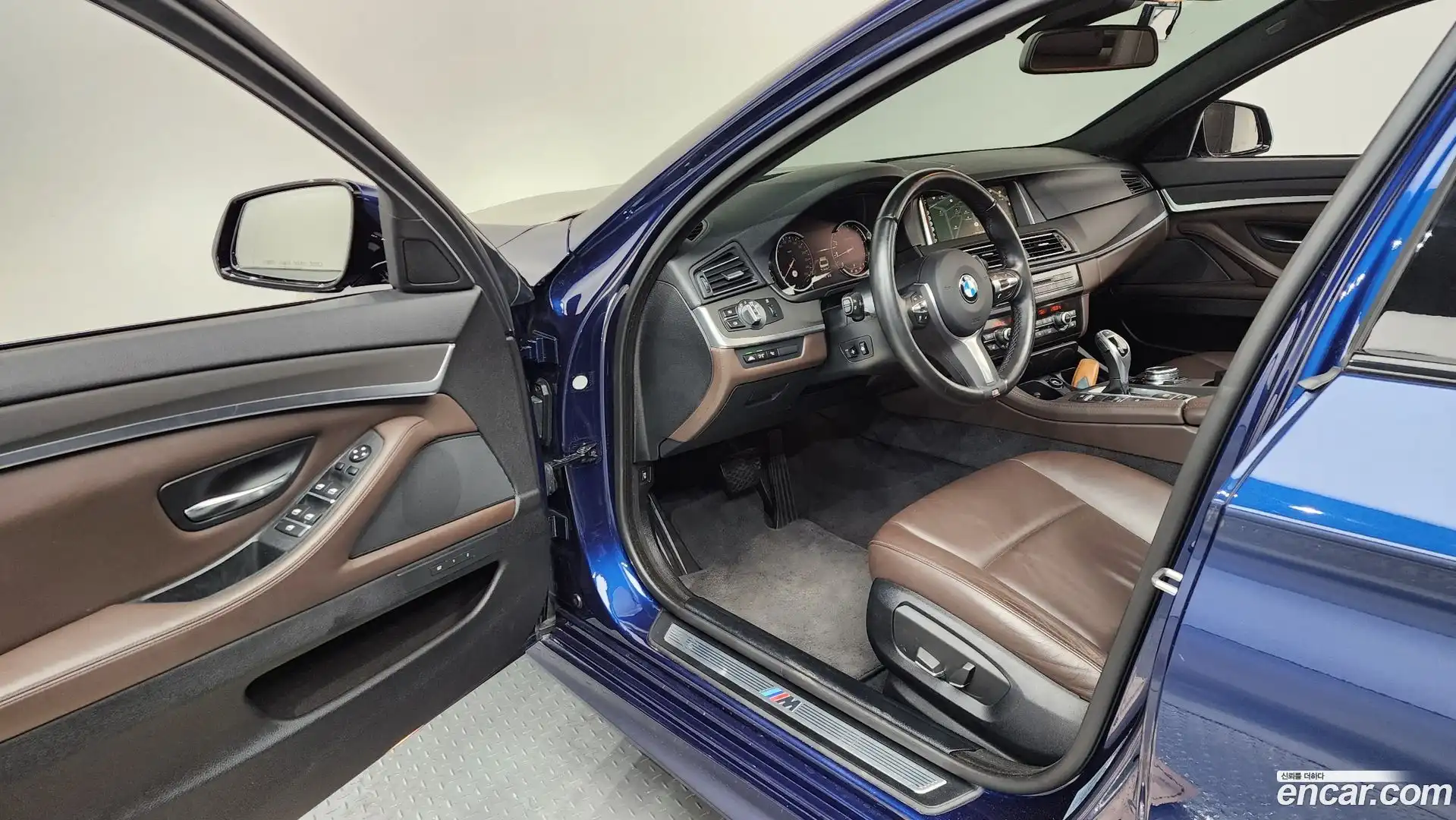 5-Series BMW 2016.11-INNER-010