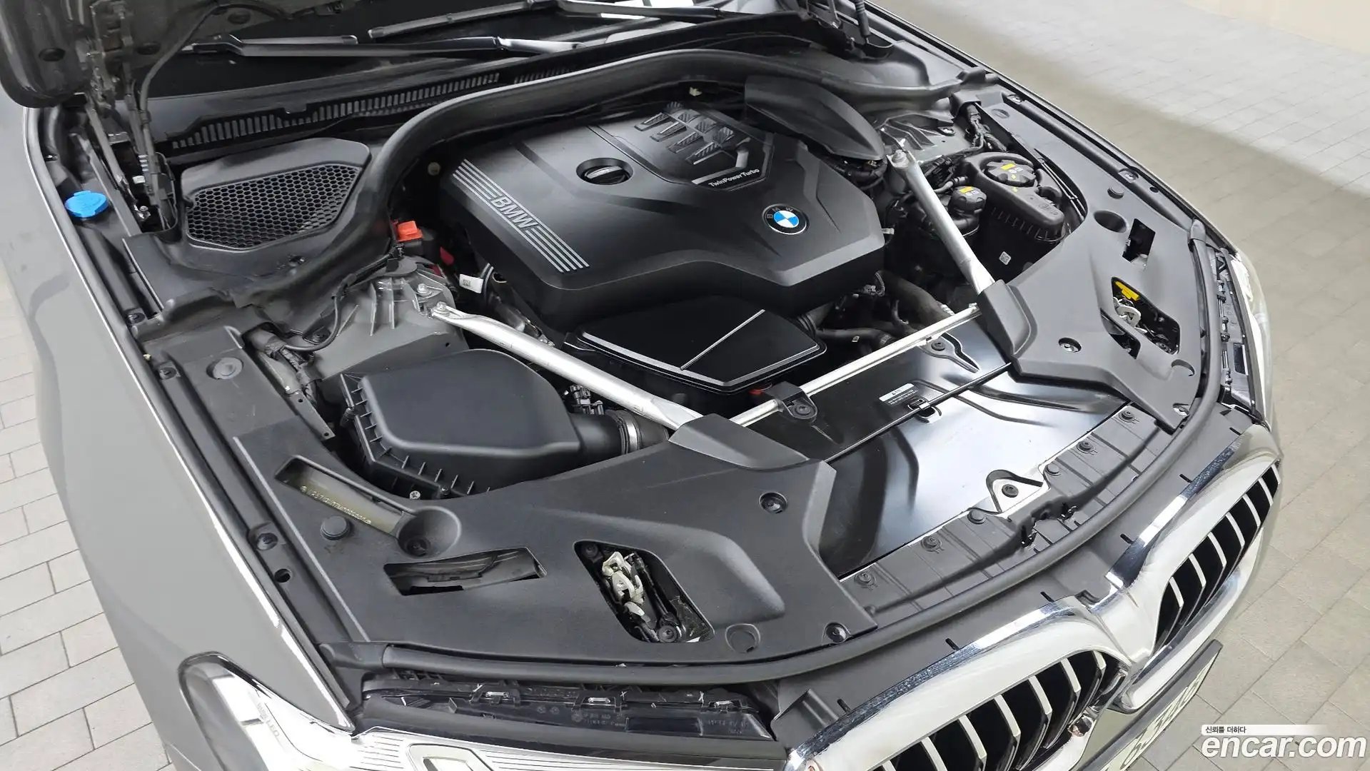 5-Series BMW 2021.4-OUTER-006