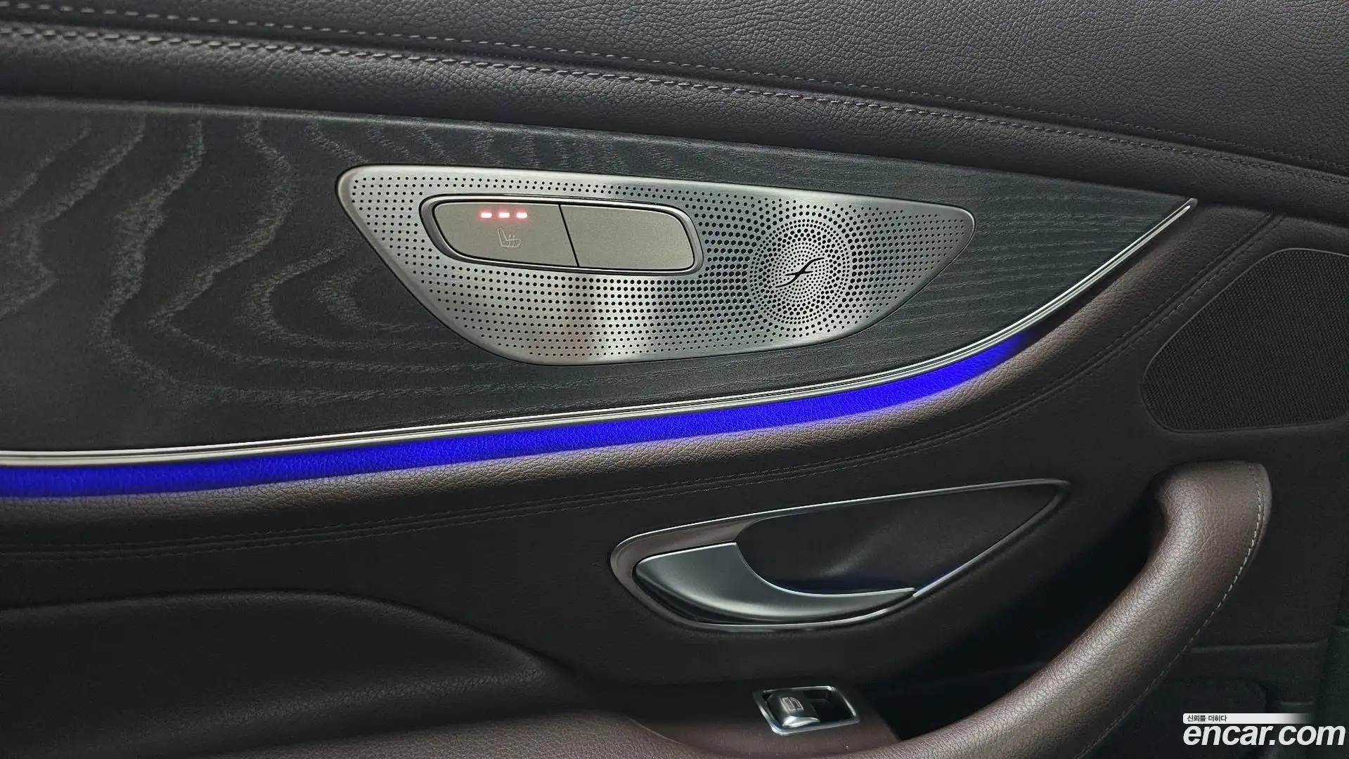 CLS-Class Mercedes-Benz 2019.5-OPTION-022