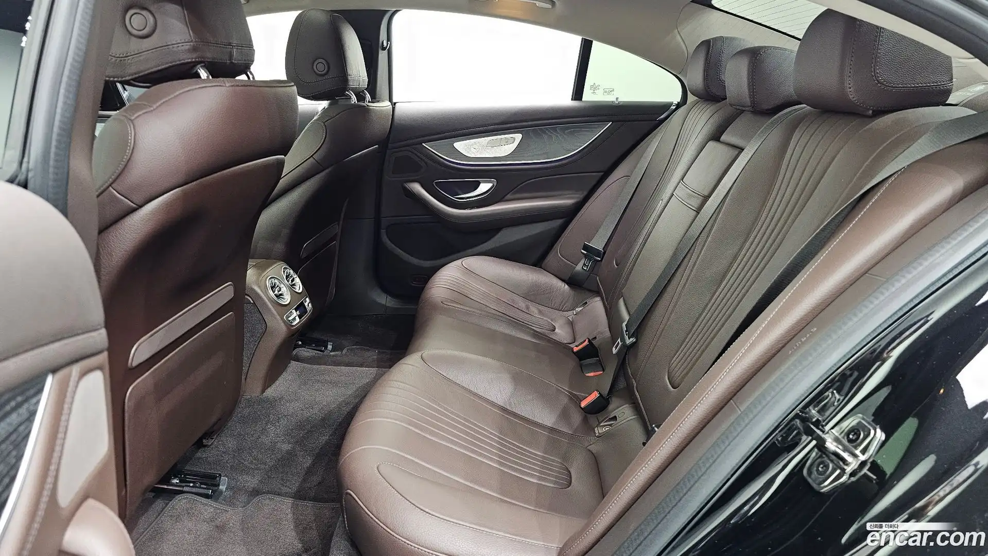 CLS-Class Mercedes-Benz 2019.5-INNER-036
