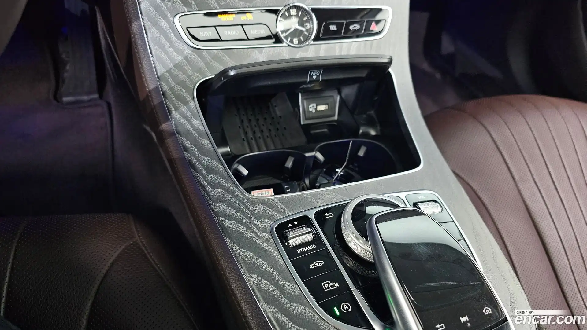 CLS-Class Mercedes-Benz 2019.5-OPTION-045