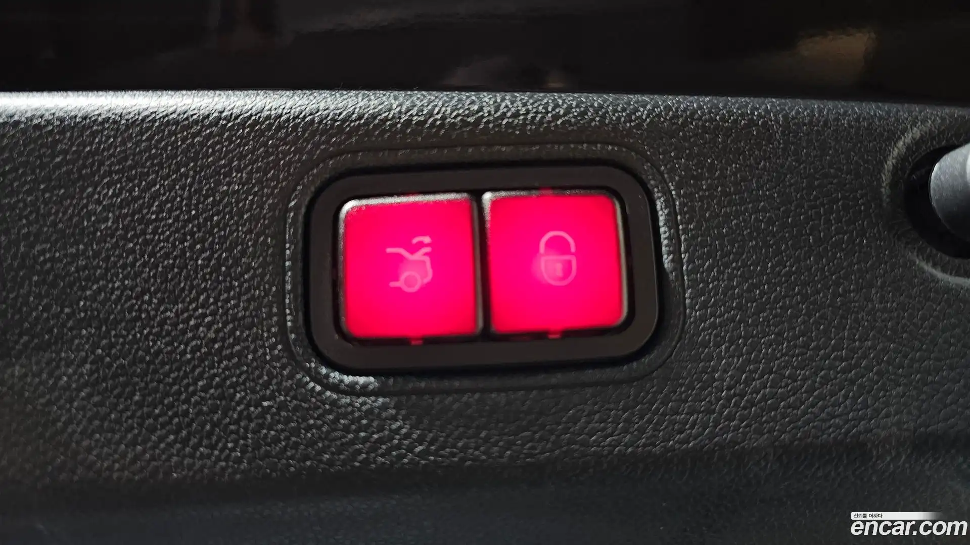 CLS-Class Mercedes-Benz 2019.5-OPTION-046