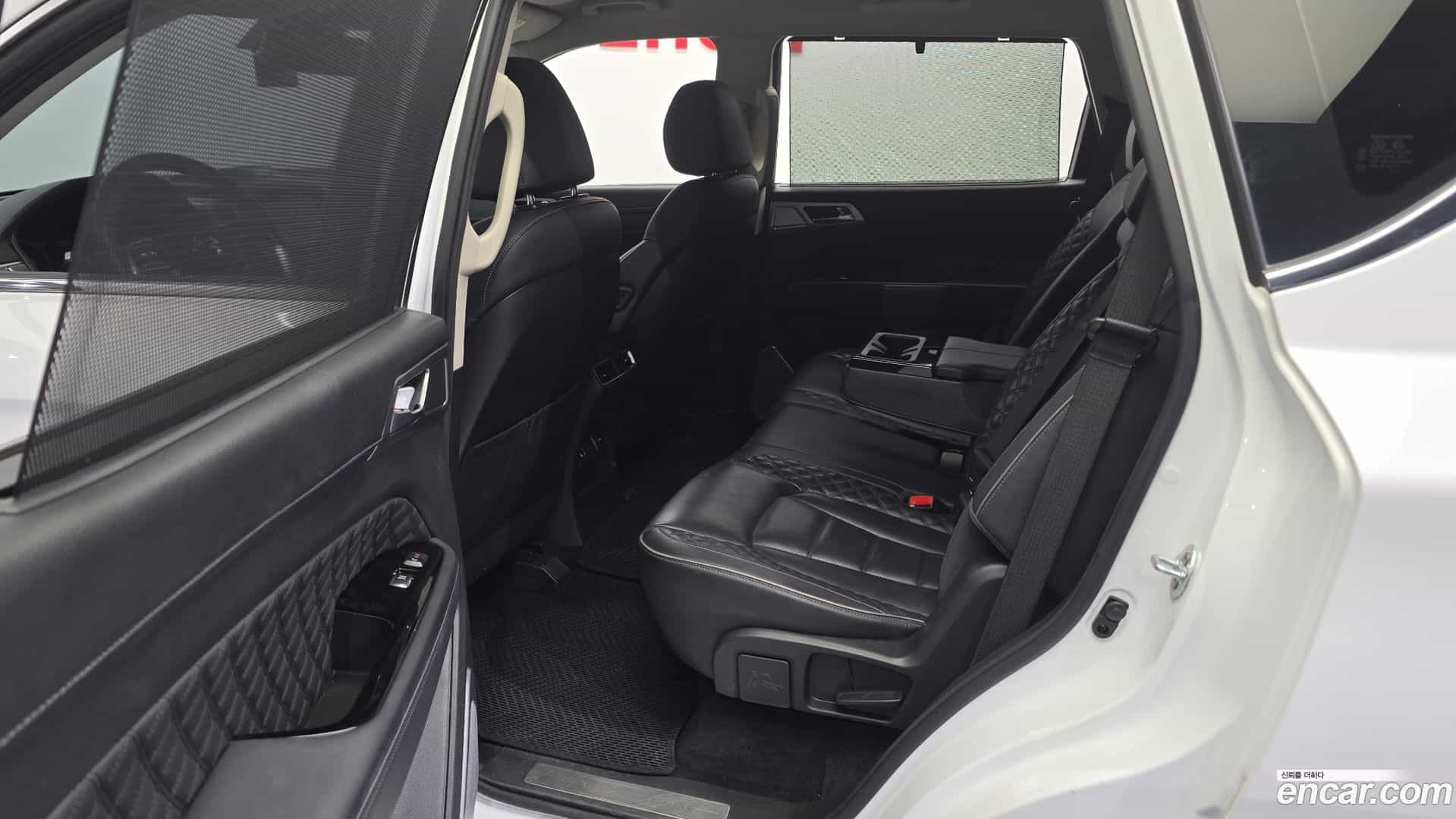 Rexton KG Mobility 2021.2-OPTION-016