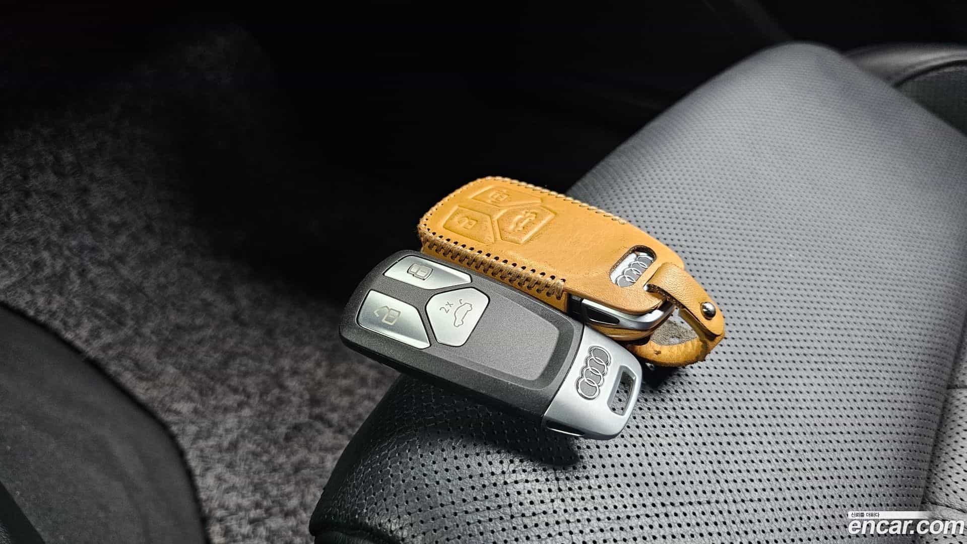 A4 Audi 2021.10-OPTION-020