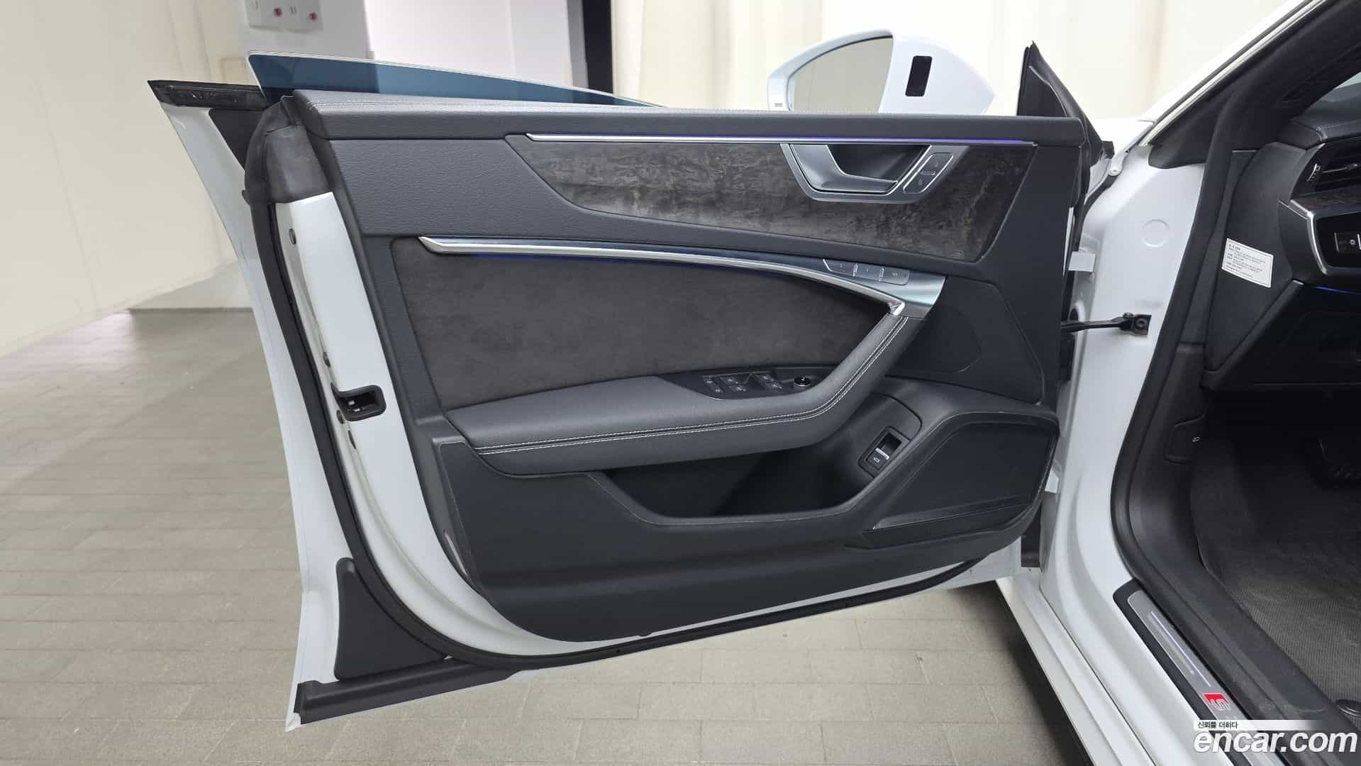 A7 Audi 2021.5-INNER-034