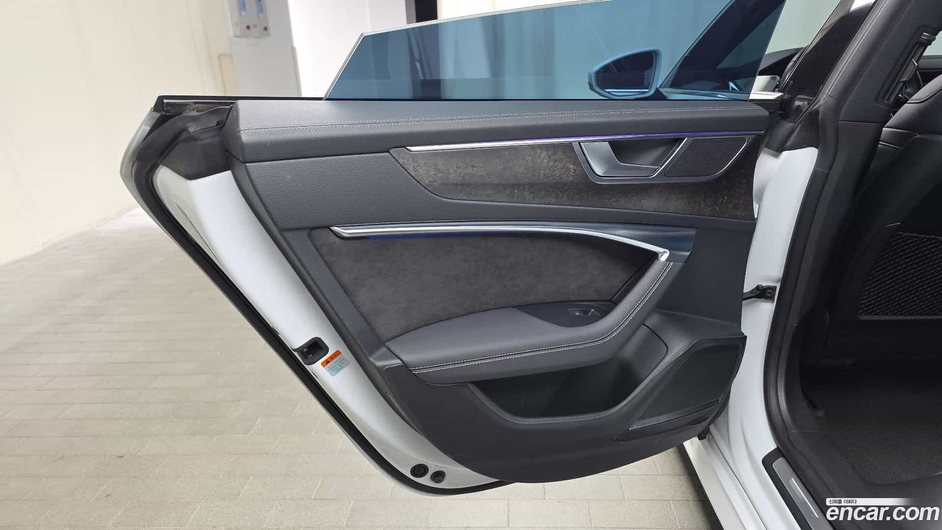 A7 Audi 2021.5-INNER-035